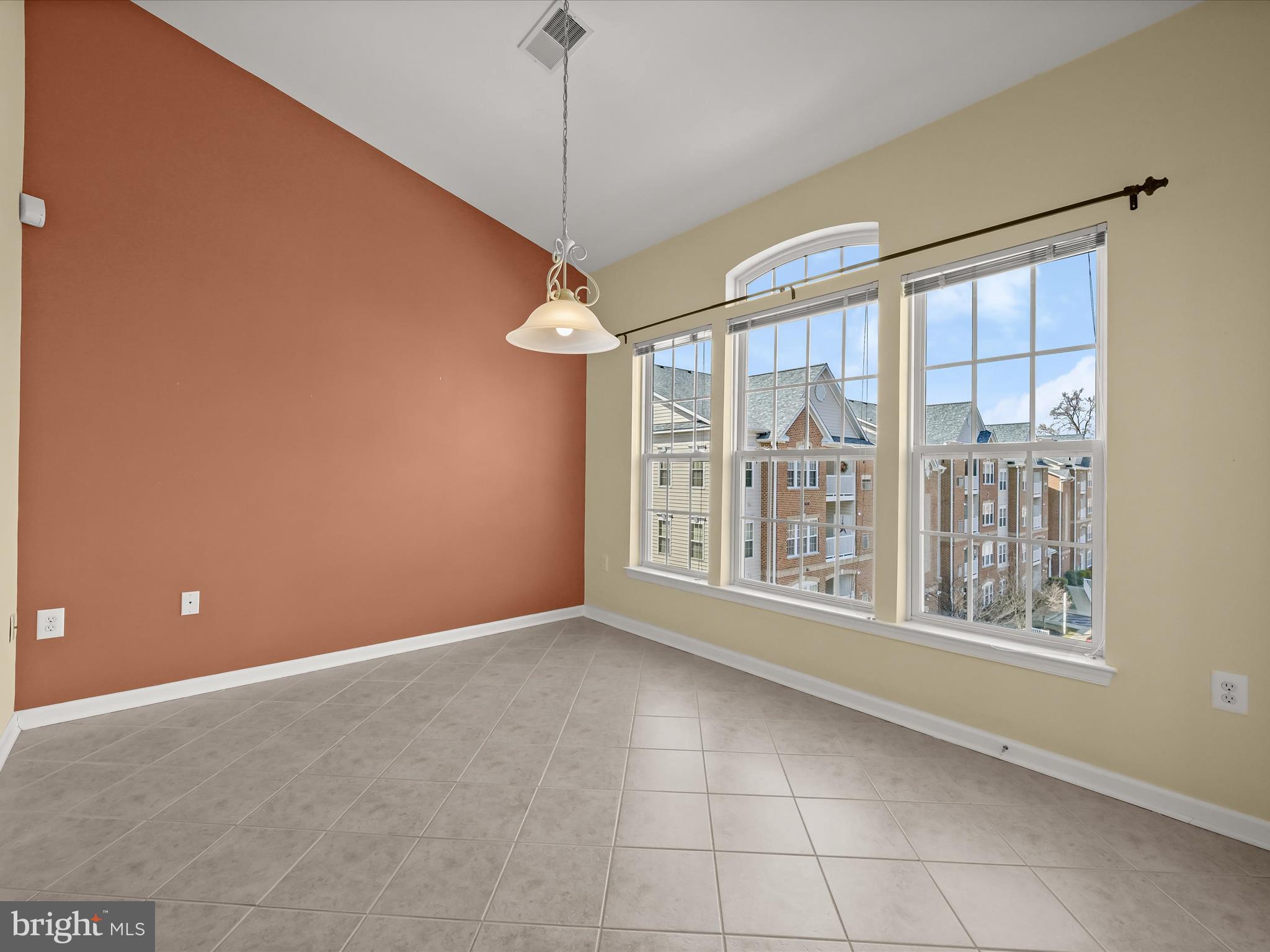 EDEN BROOK - Residential