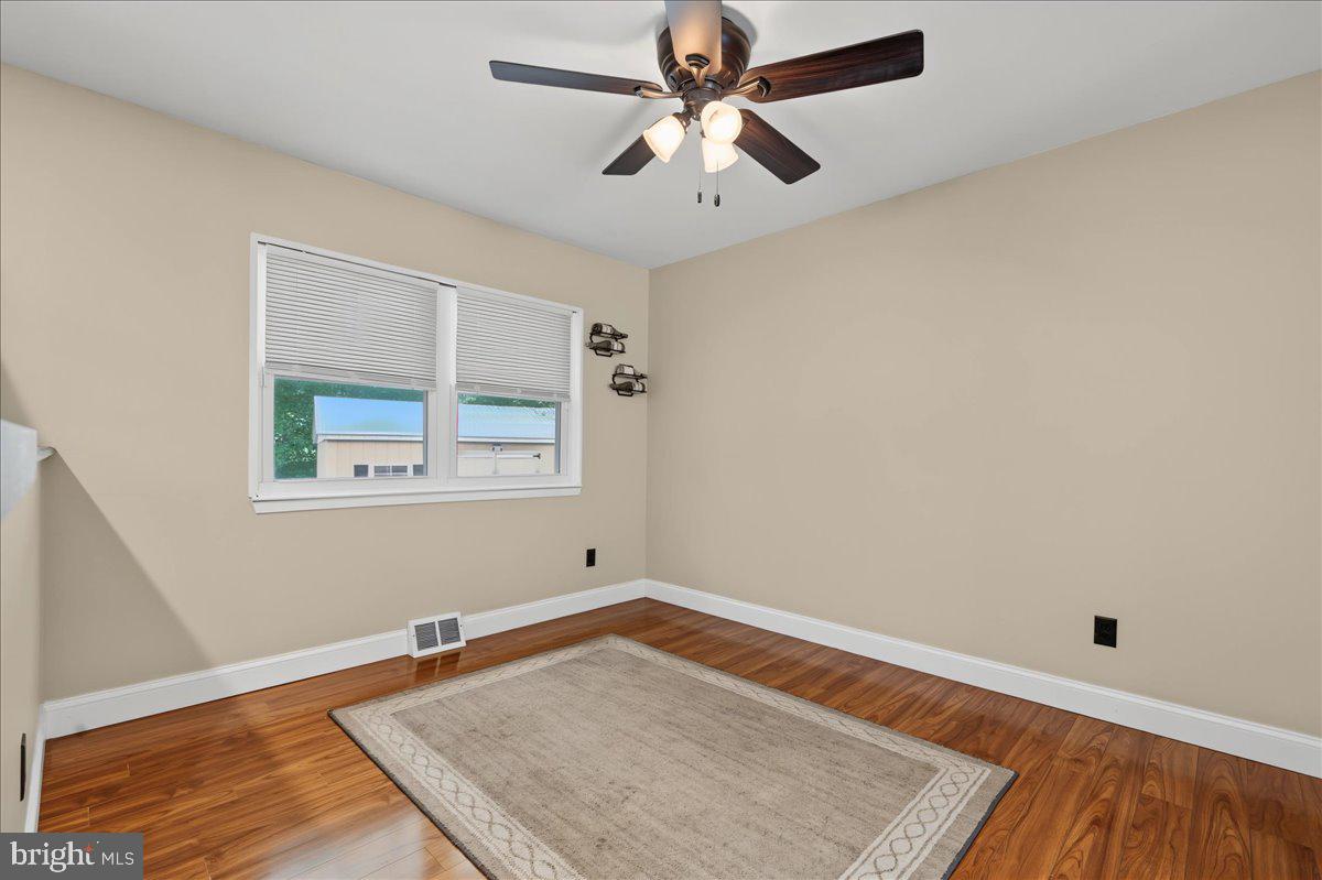 HEATHER WOODS - Residential