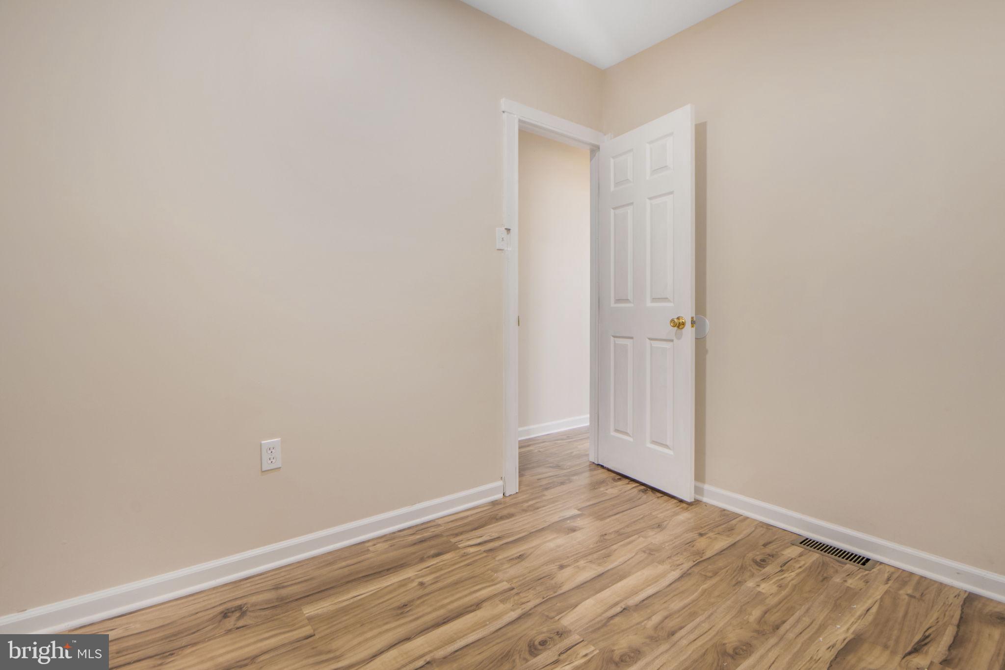 EAST BALTIMORE MIDWAY - Residential