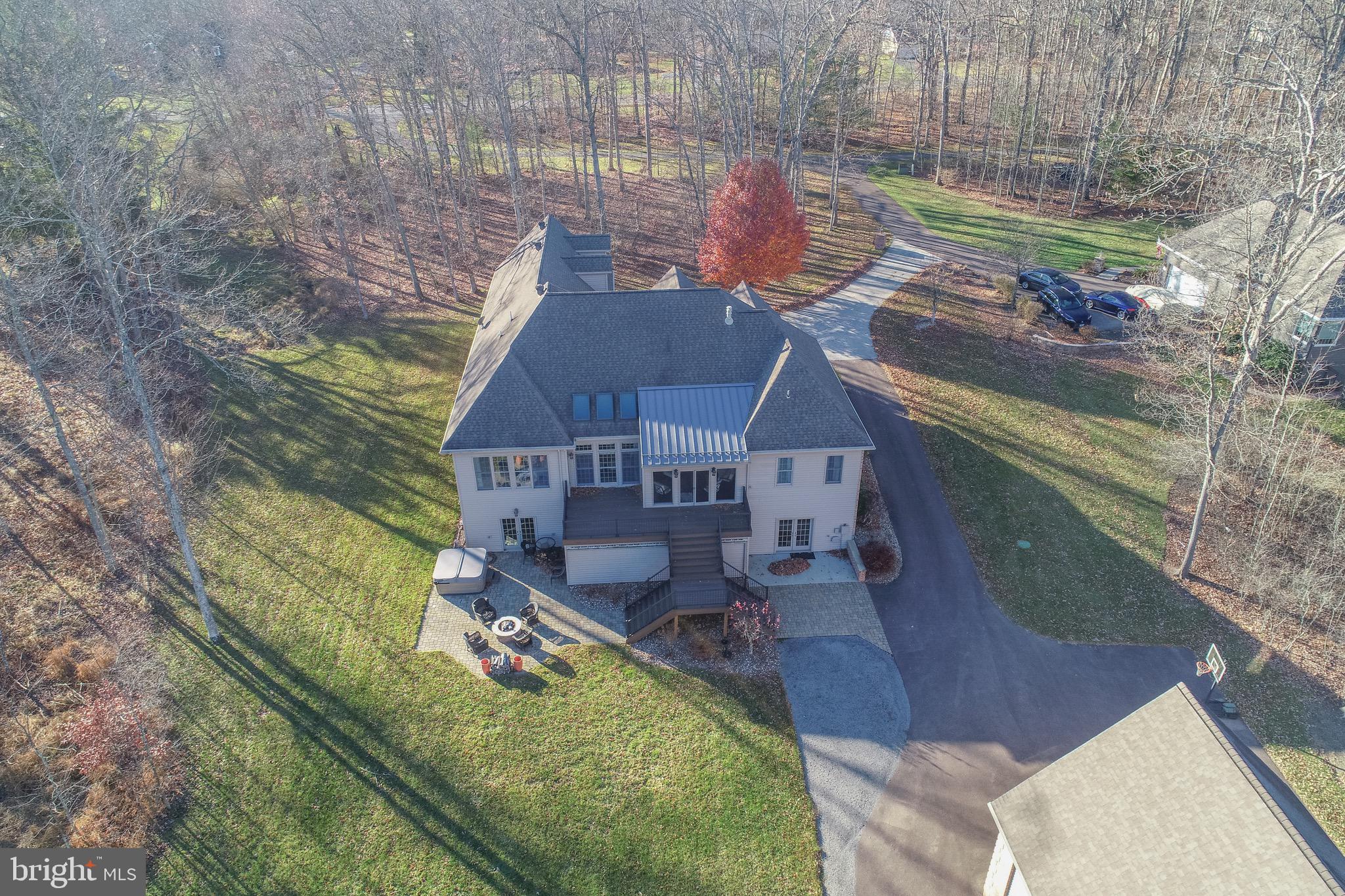 MOUNTAIN LAKE PARK - Residential