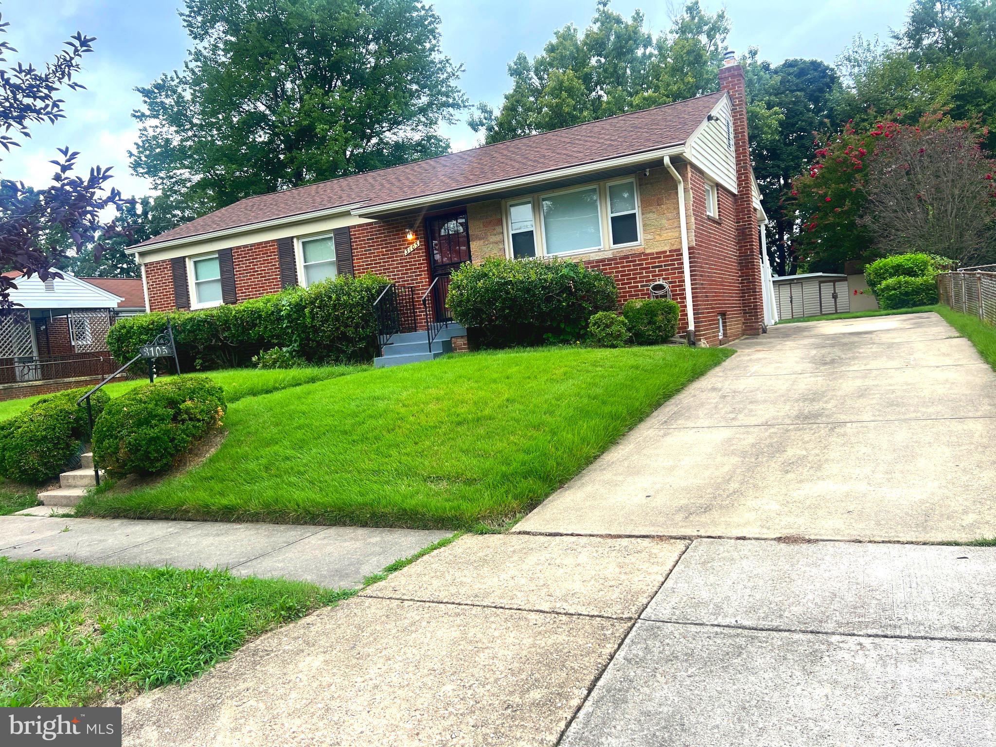 BEST AND FINAL BY 1pm SUNDAY!!! 

Welcome to this charming rambler-style home offering 3 bedrooms and 2 full bathrooms, perfectly blending timeless character with incredible potential.

This home boasts great bones and is ready for your personal touch—an ideal opportunity for homeowners or investors looking to add value. Step inside to find beautiful original hardwood floors, spacious bedrooms, and a functional layout designed for comfortable living.

The fully finished basement provides additional living space—perfect for a recreation room, home office, guest suite, or flex space to fit your needs.

Enjoy outdoor living in the generous backyard, ideal for entertaining, gardening, or creating your own private retreat.

Whether you're looking to renovate, customize, or invest, this home offers a solid foundation and endless possibilities.

Conveniently located near shopping, dining, and commuter routes.

✨ Bring your vision and make this home your own!