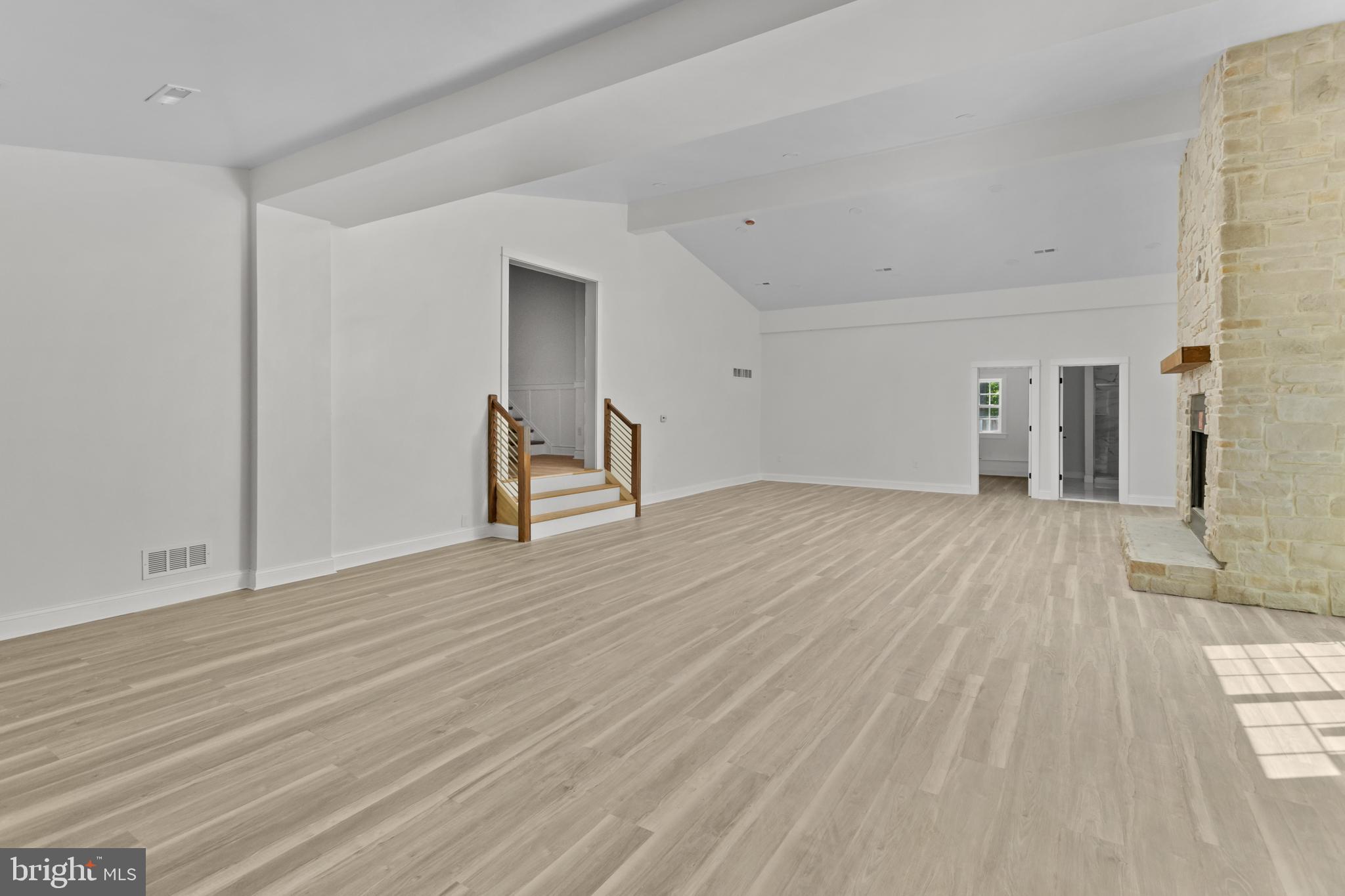 NON AVAILABLE - Residential