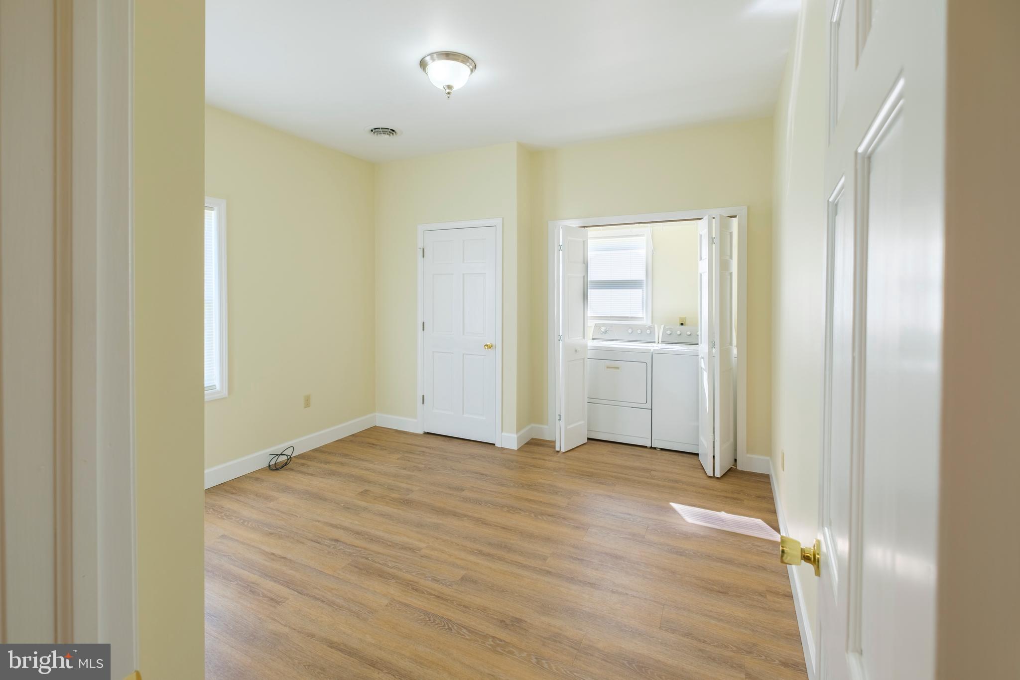 BEDFORD - Residential