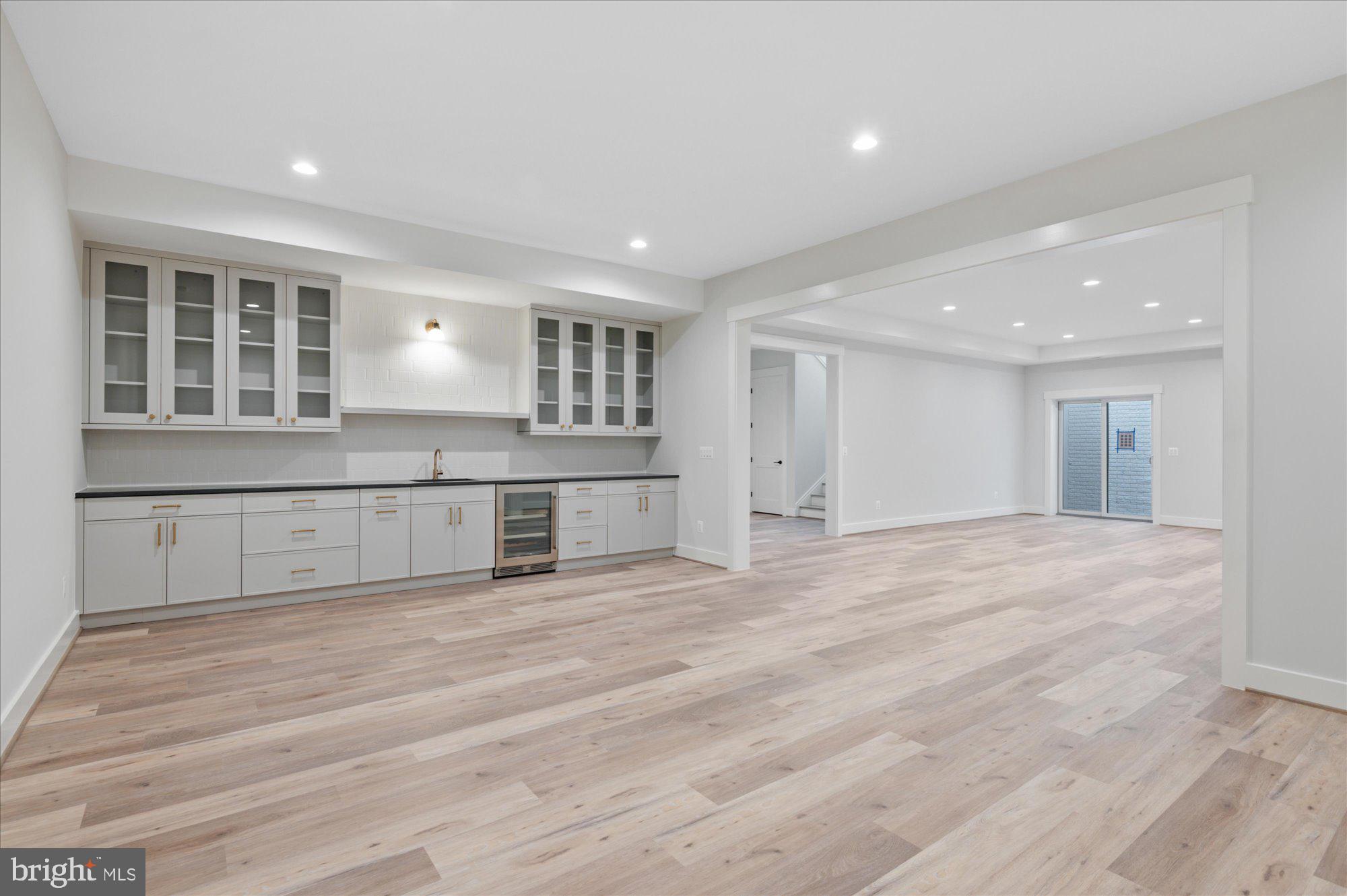 MARLBORO ESTATES - Residential