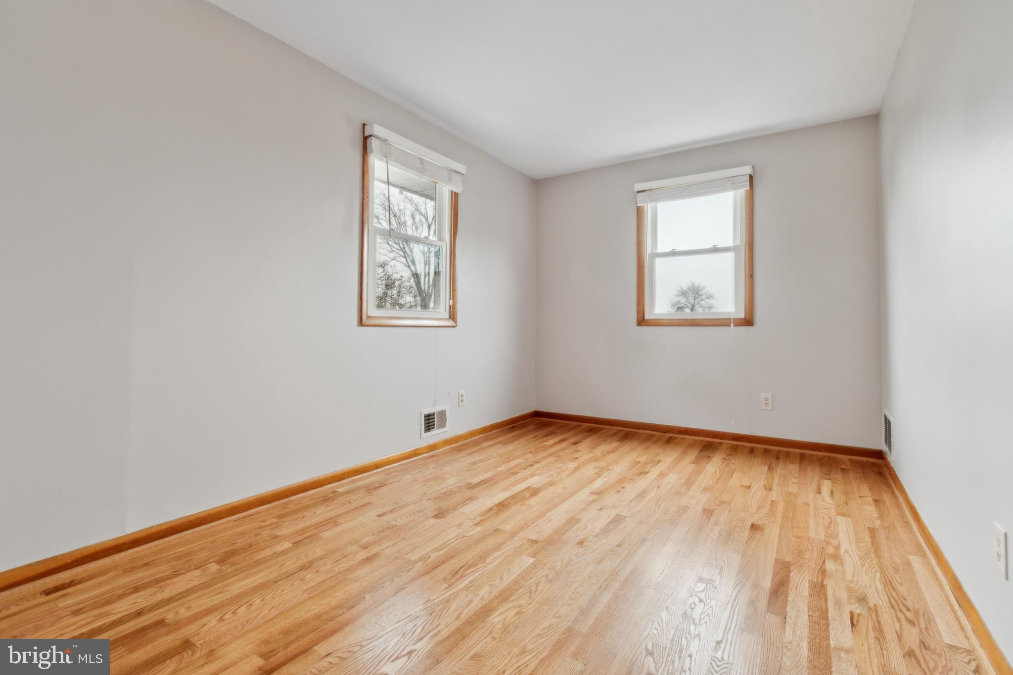GLENSIDE PARK - Residential