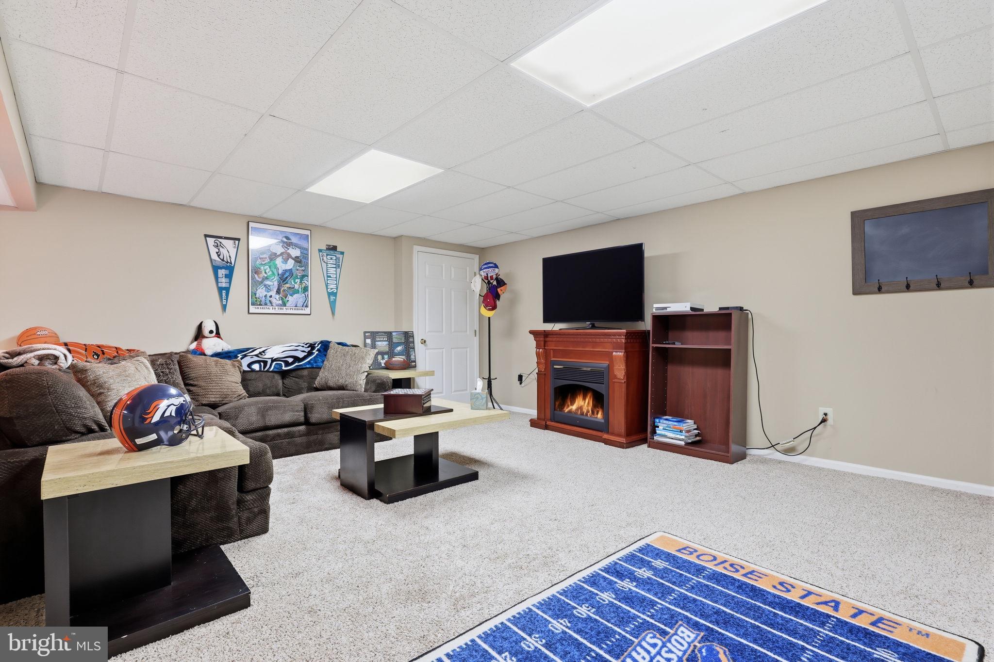 NORTHAMPTON RIDGE - Residential