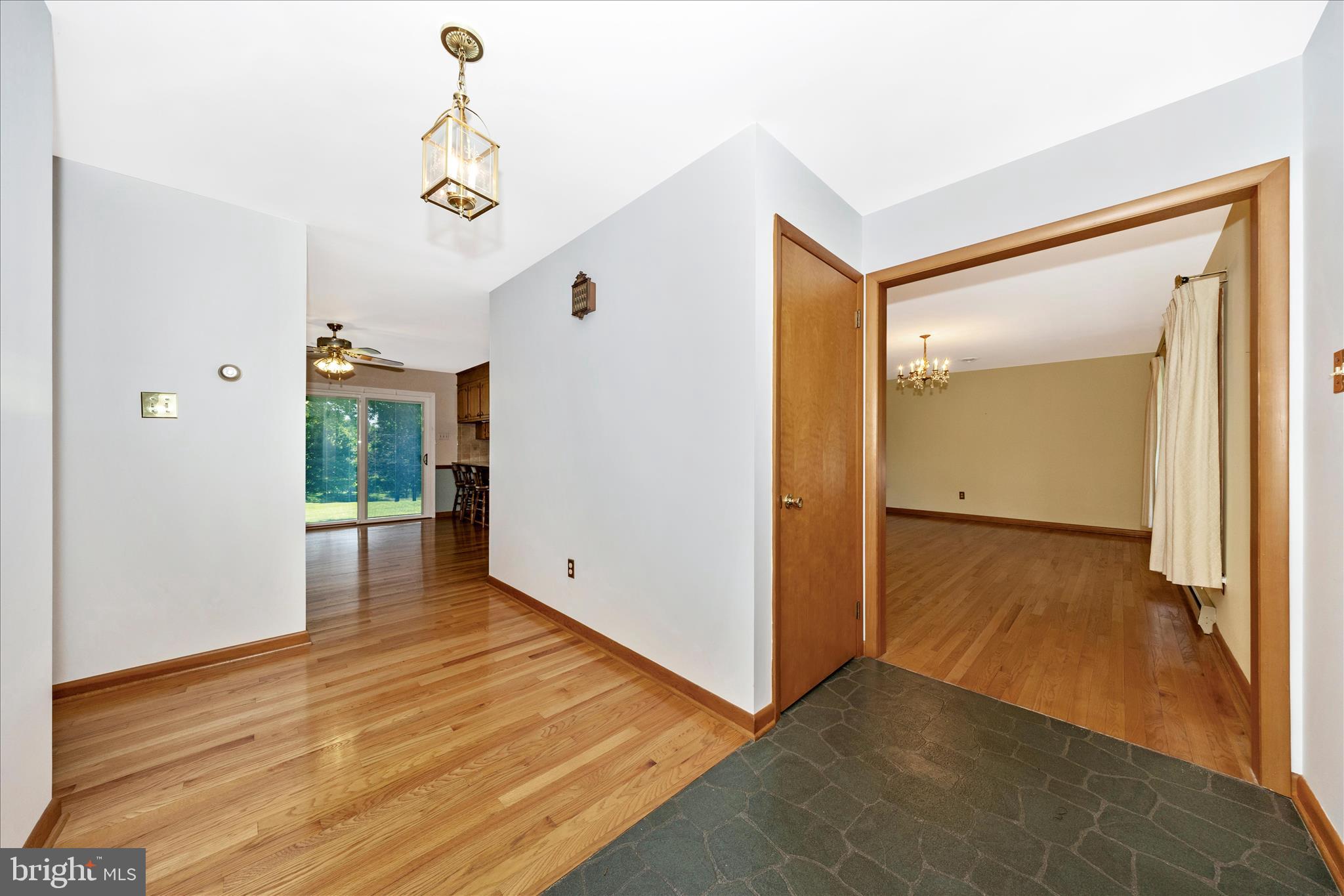 SKYLINE ESTATES - Residential