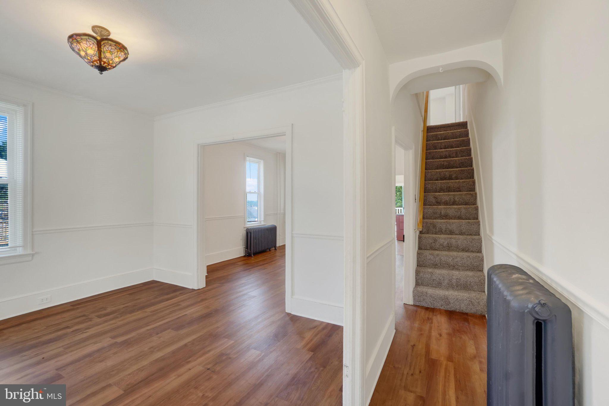 RED LION - Residential