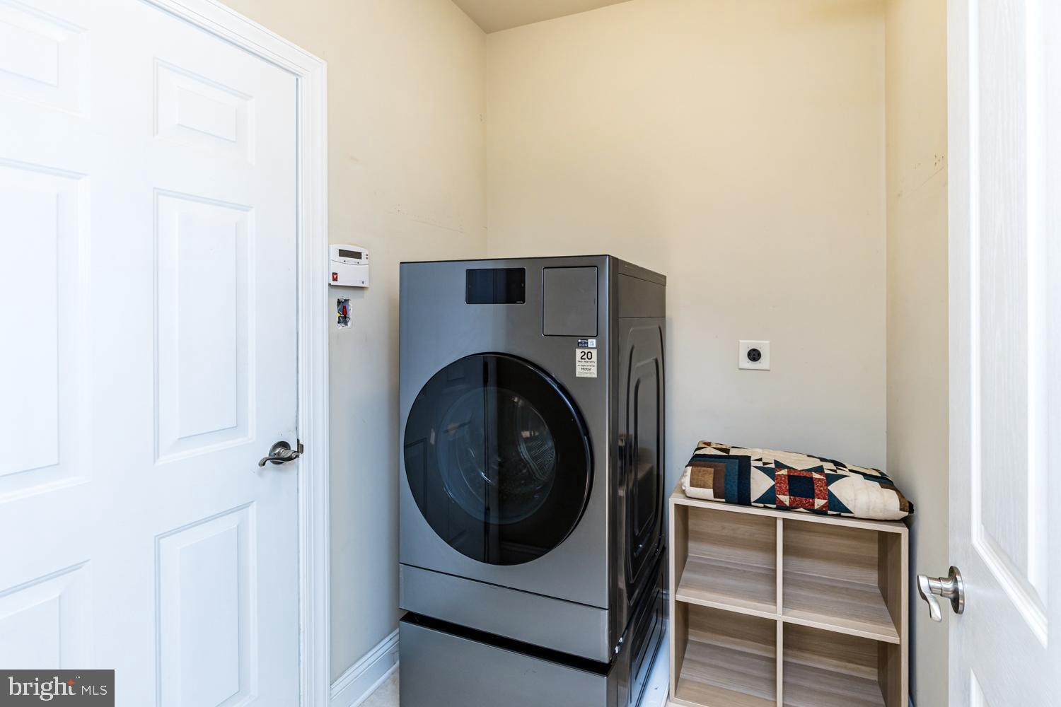 ENCLAVE AT ELLICOTT STATION - Residential