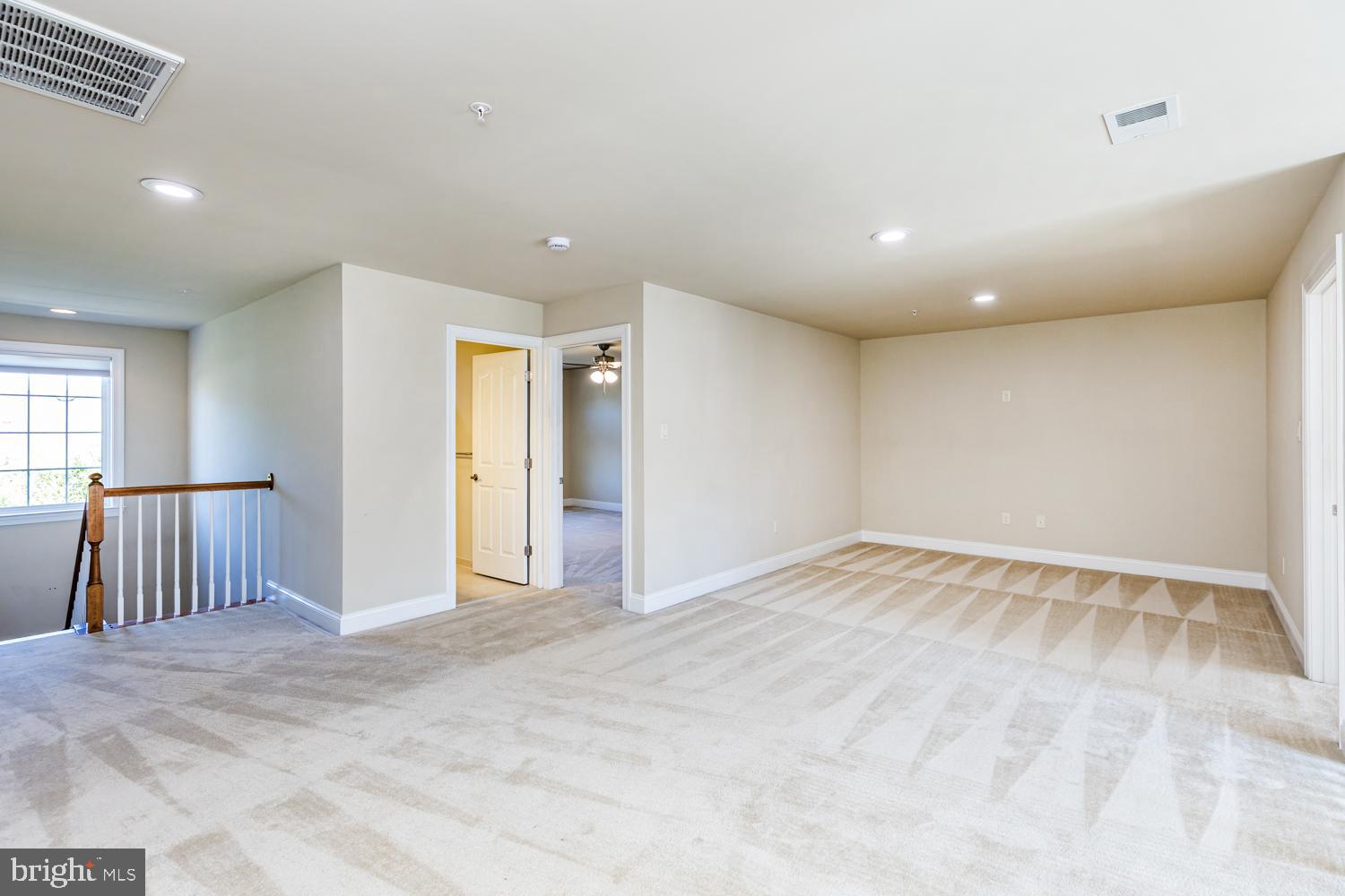 ENCLAVE AT ELLICOTT STATION - Residential