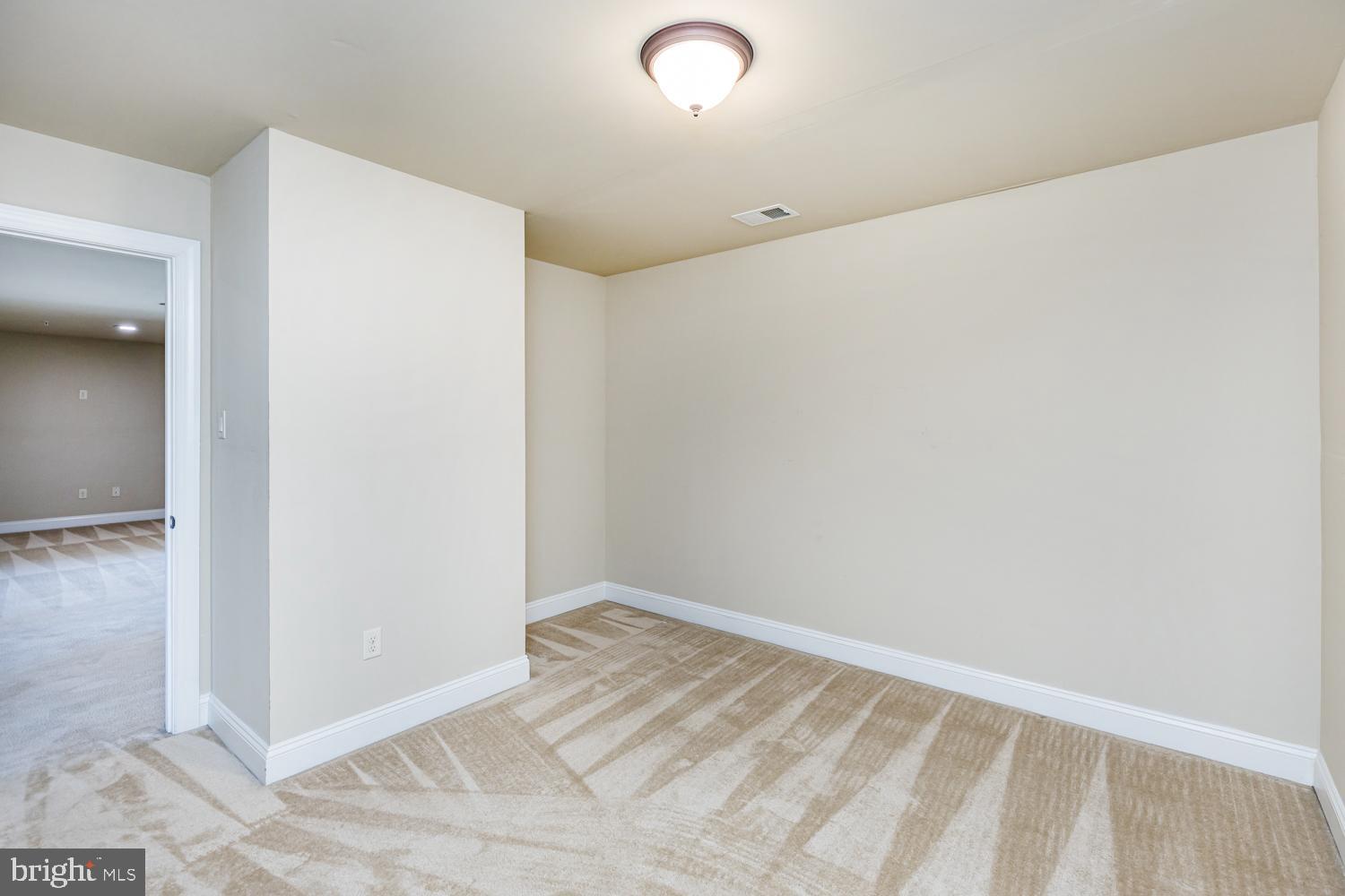 ENCLAVE AT ELLICOTT STATION - Residential