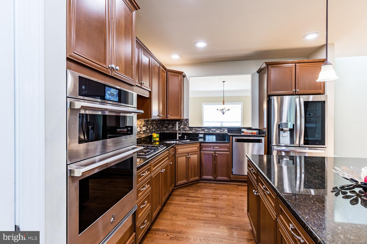 ENCLAVE AT ELLICOTT STATION - Residential