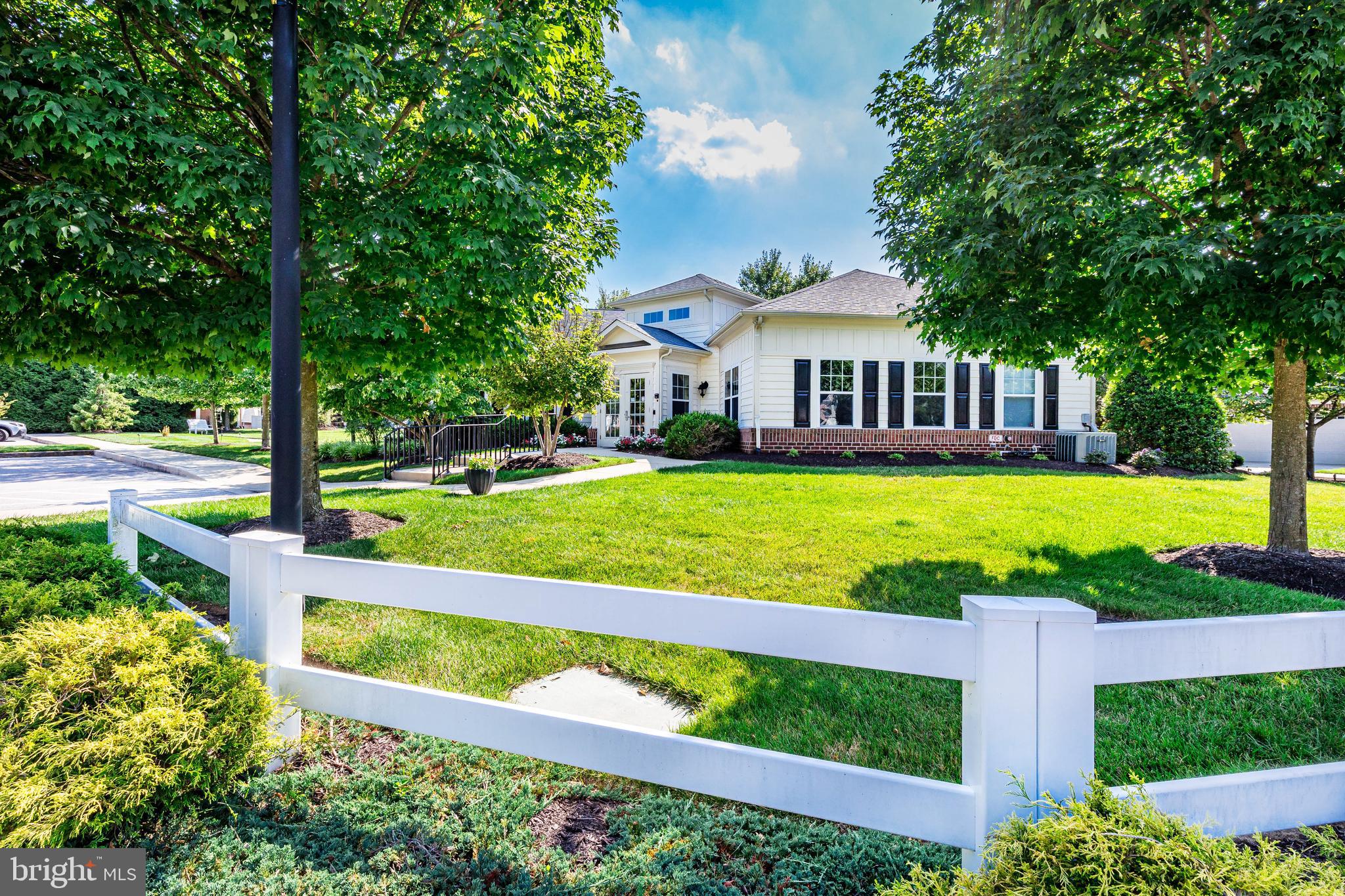 ENCLAVE AT ELLICOTT STATION - Residential