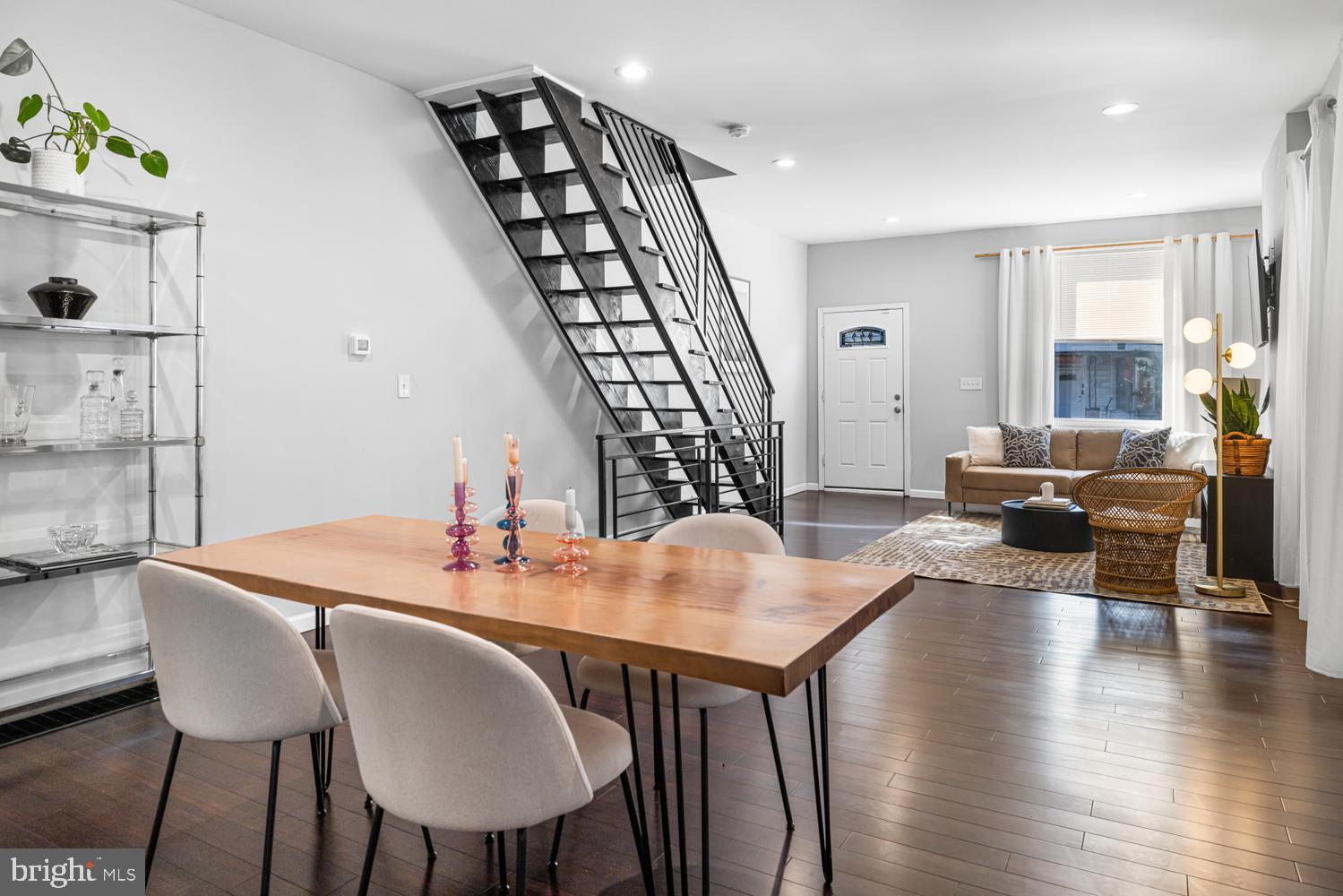 GERMANTOWN (EAST) - Residential