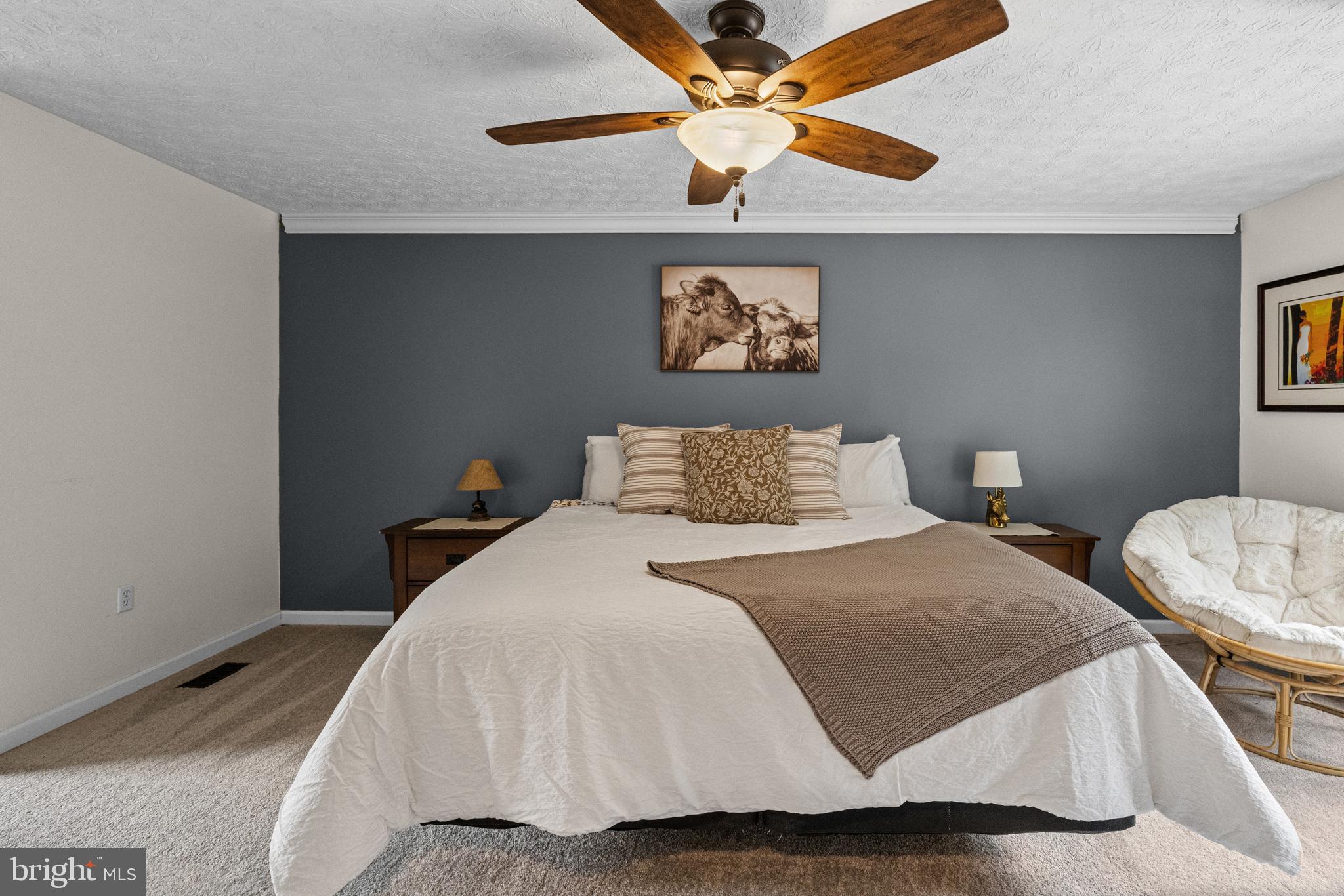 BROADVIEW - Residential
