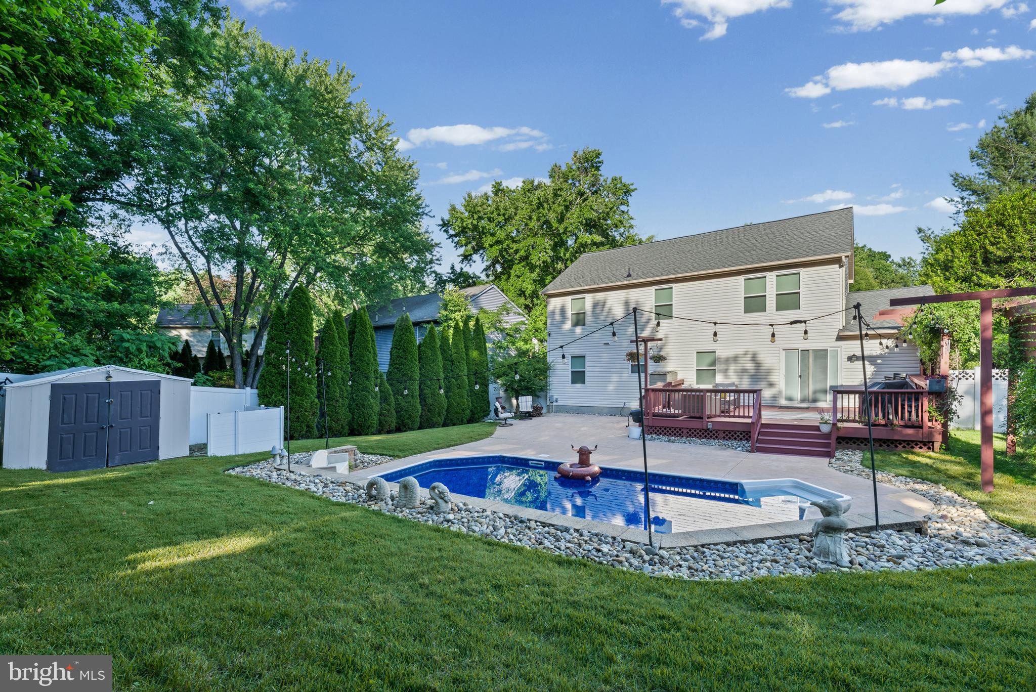 BROADVIEW - Residential