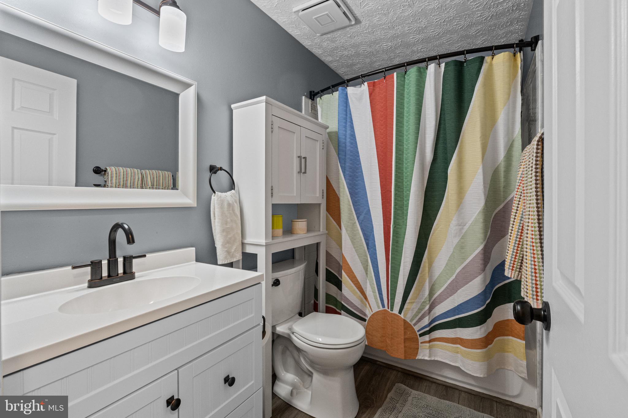 BROADVIEW - Residential