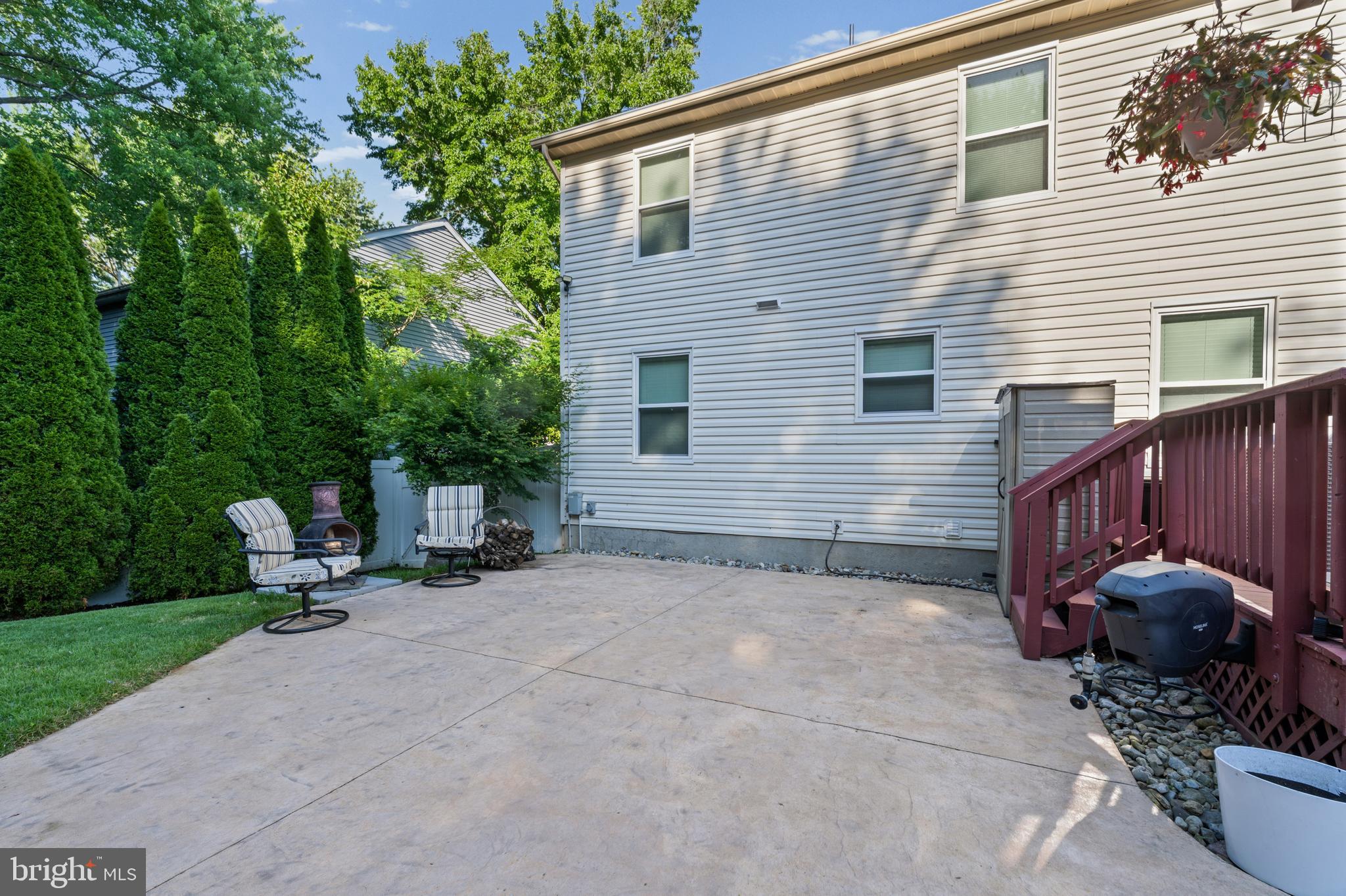 BROADVIEW - Residential