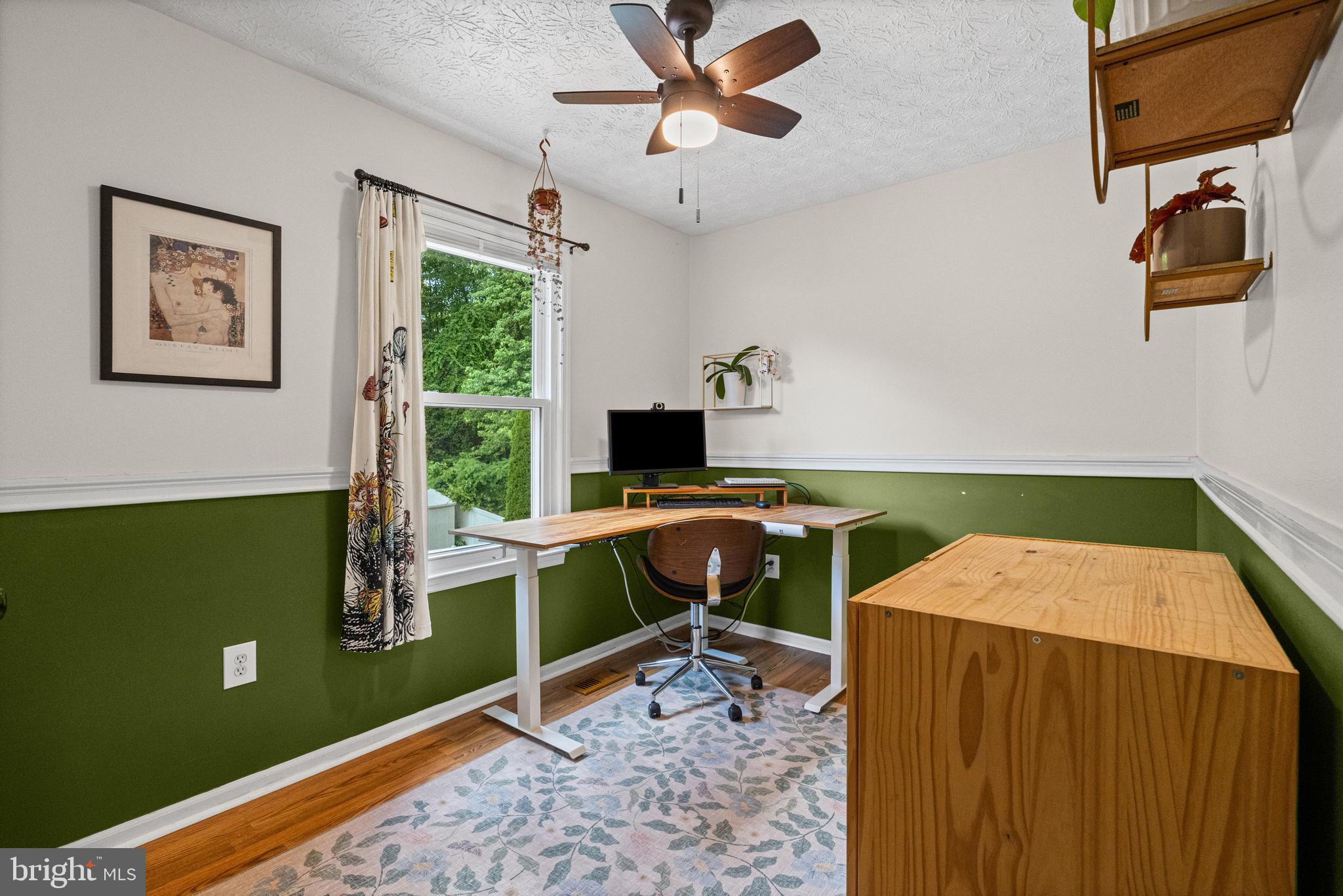 BROADVIEW - Residential
