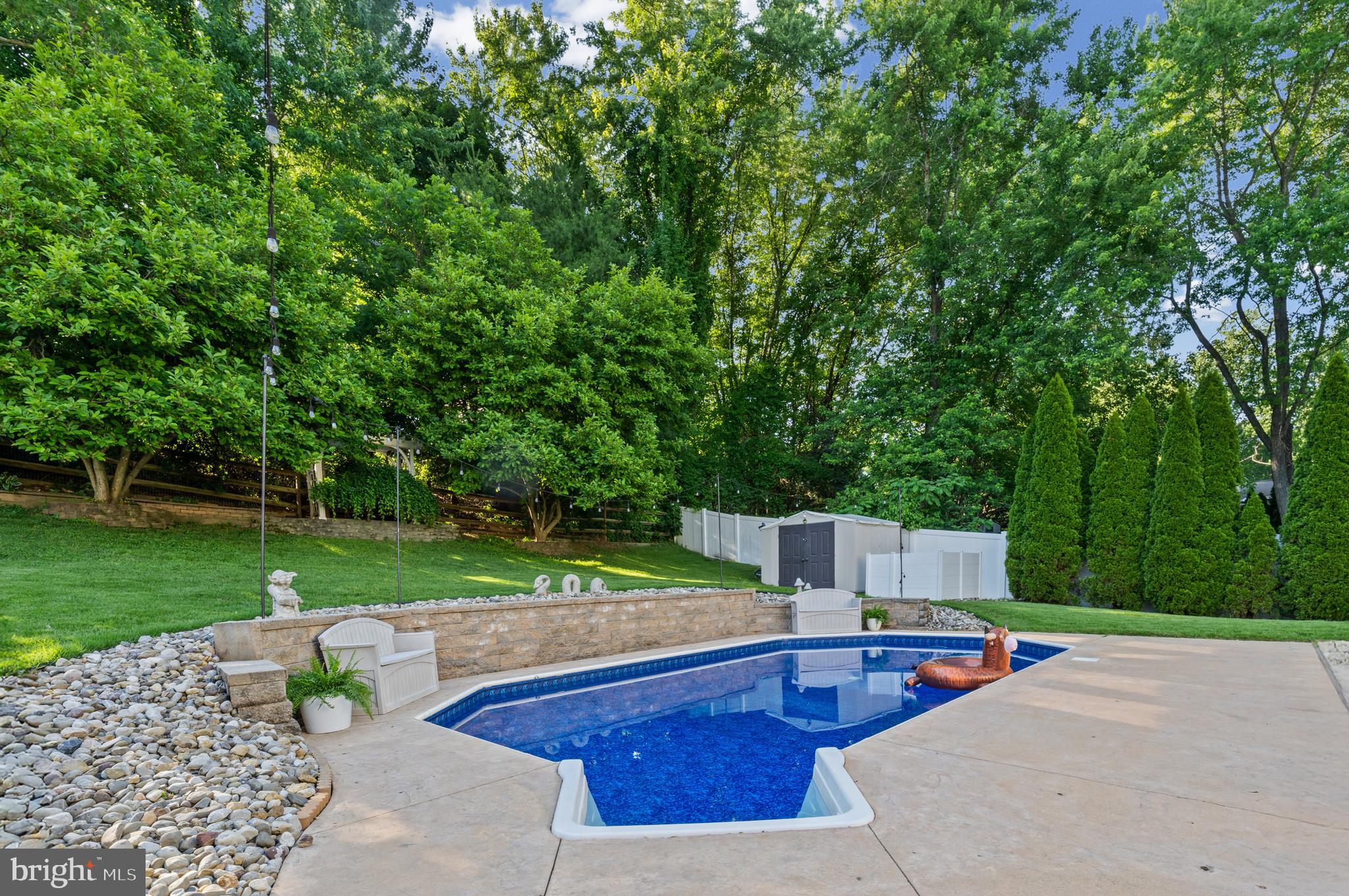 BROADVIEW - Residential