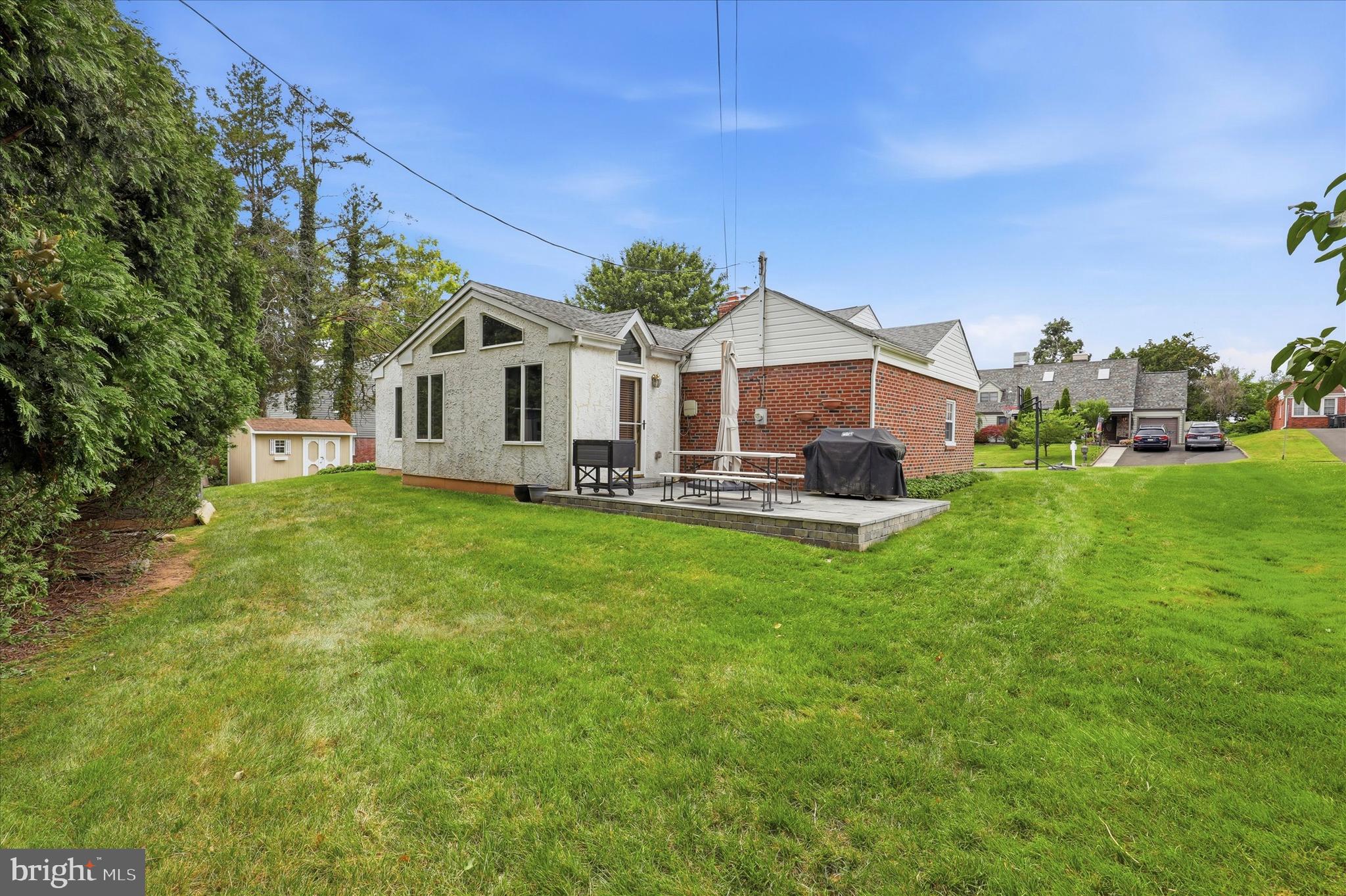 WOODLAND ESTS - Residential