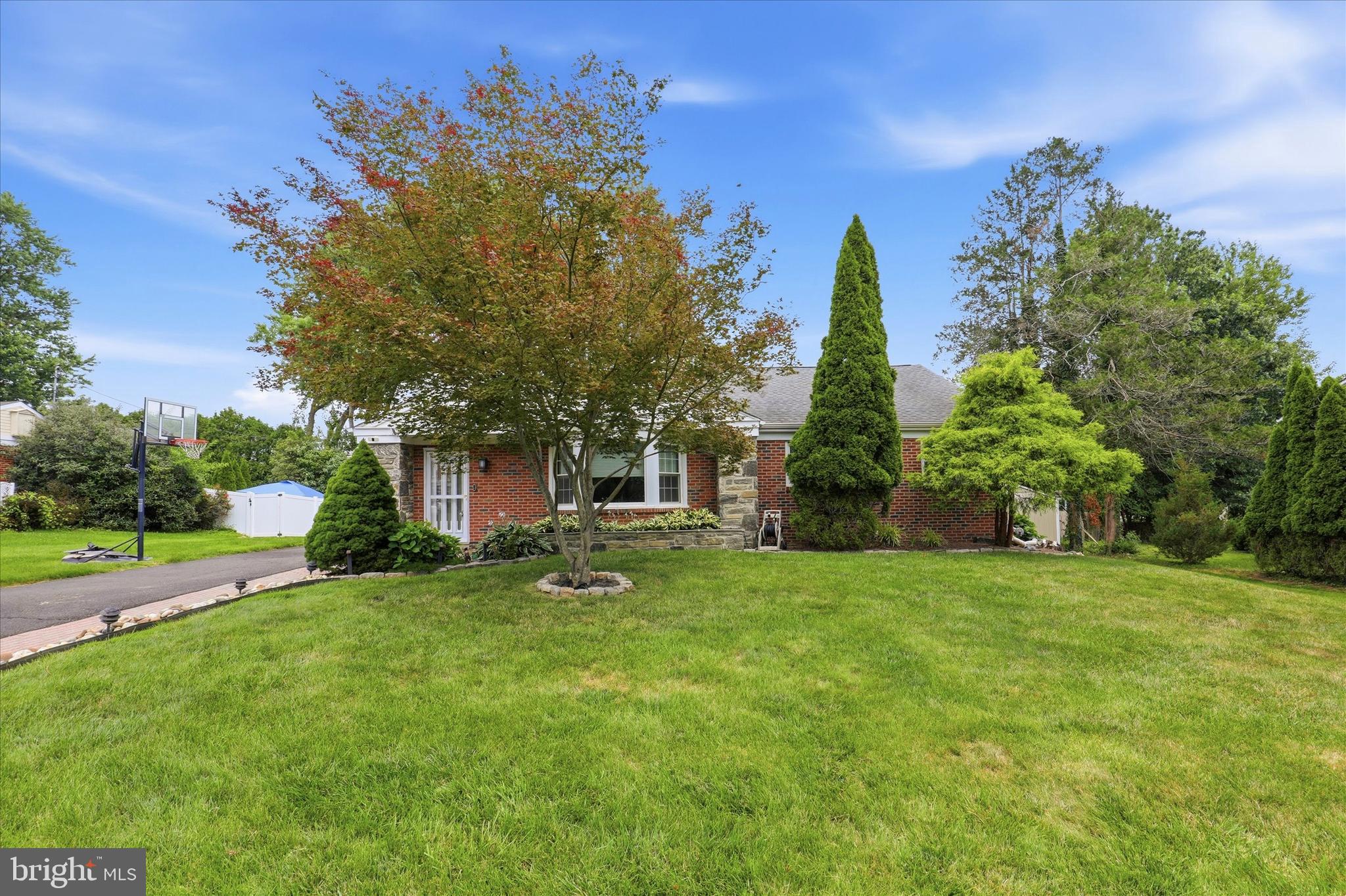 WOODLAND ESTS - Residential