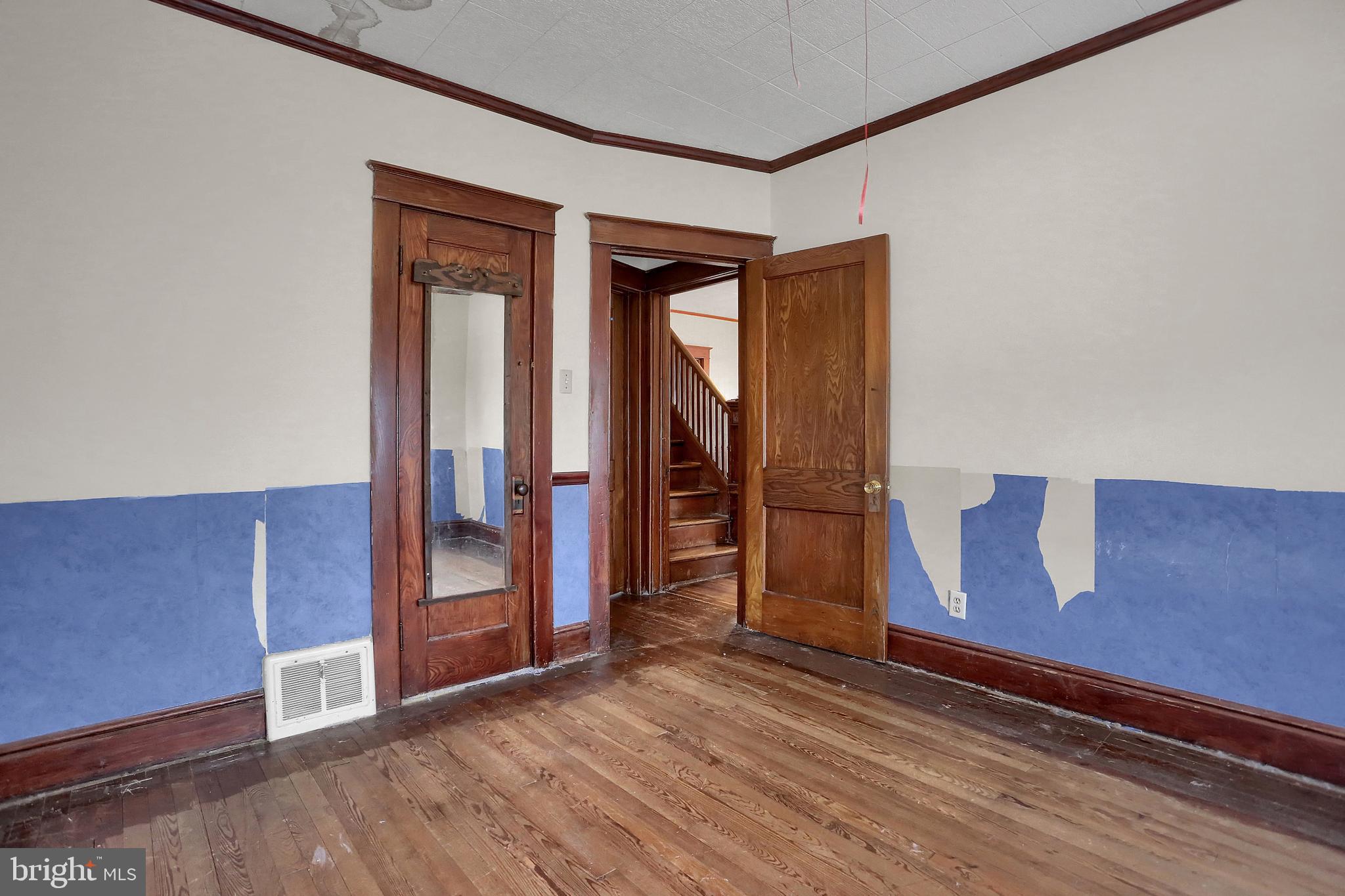 WEST YORK - Residential