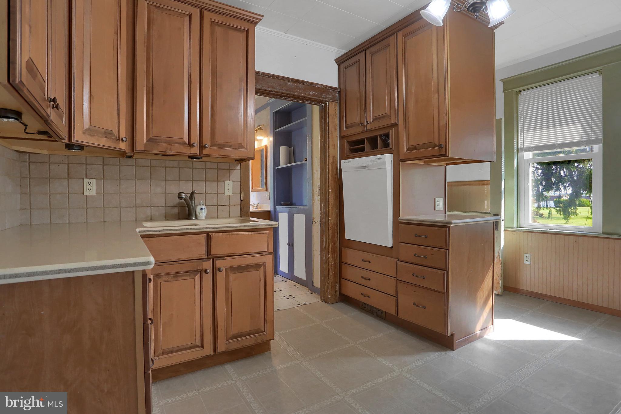 WEST YORK - Residential