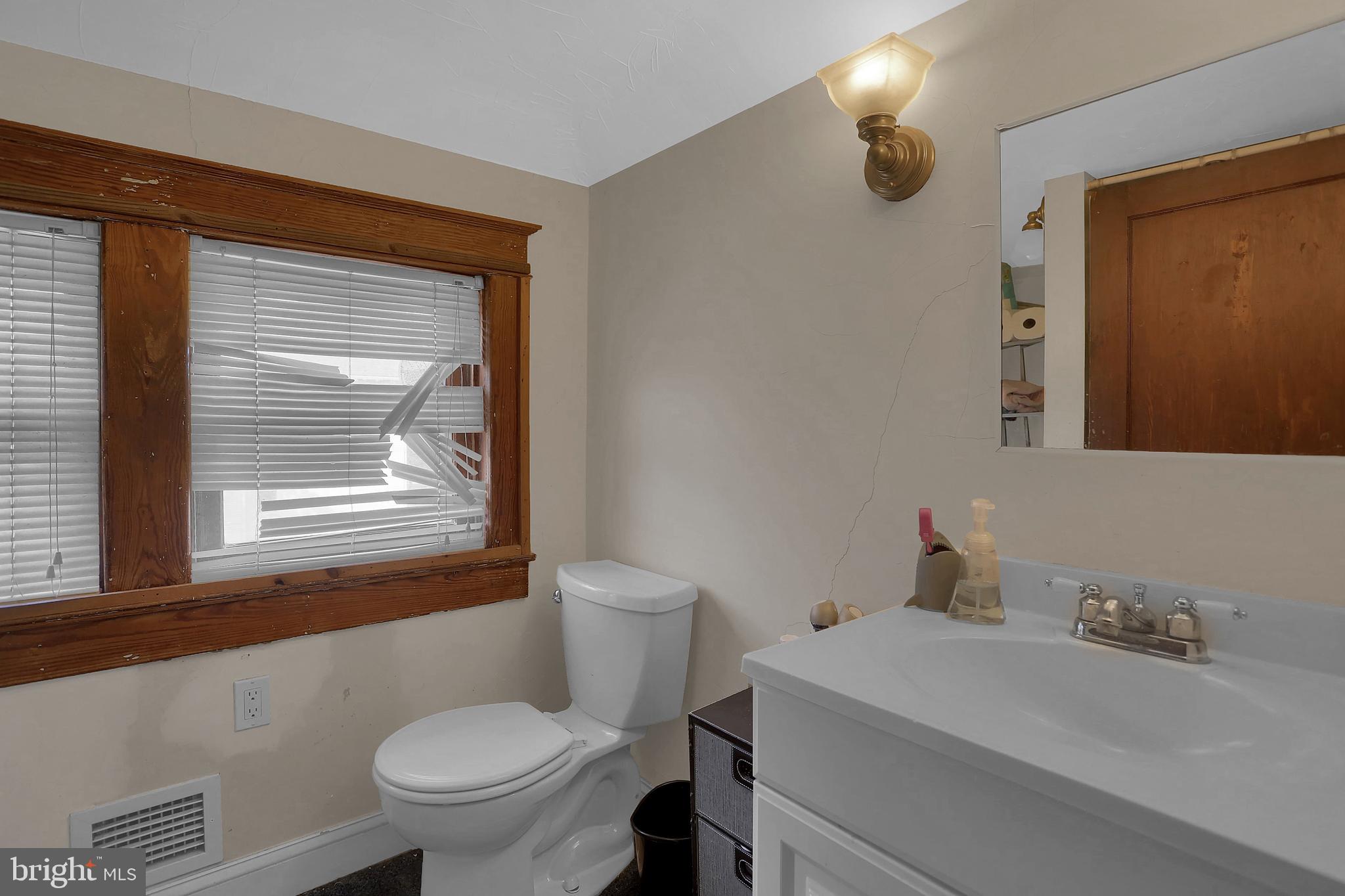 WEST YORK - Residential