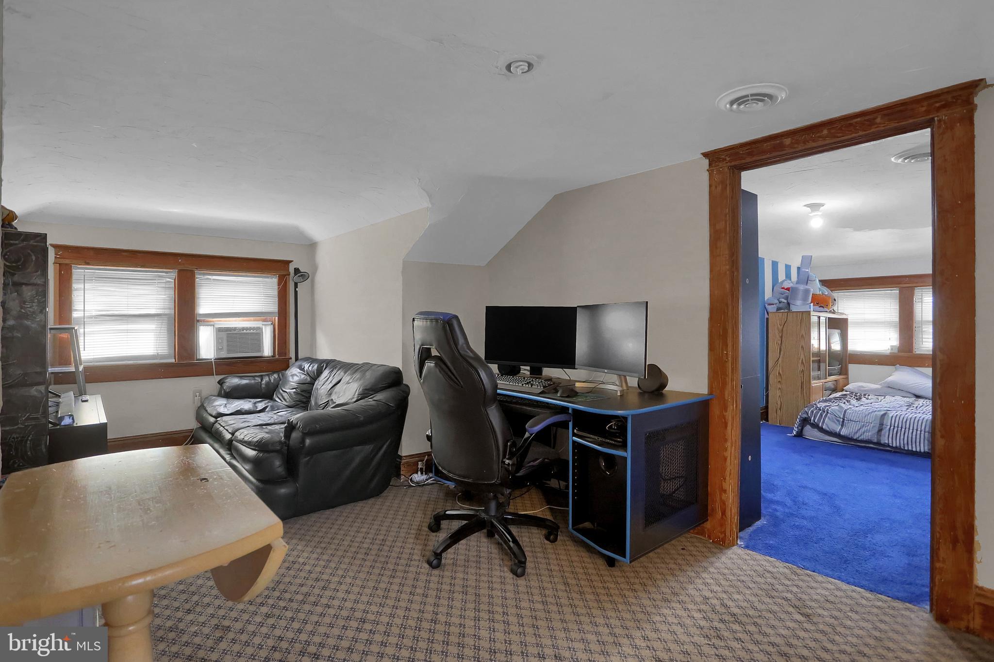 WEST YORK - Residential