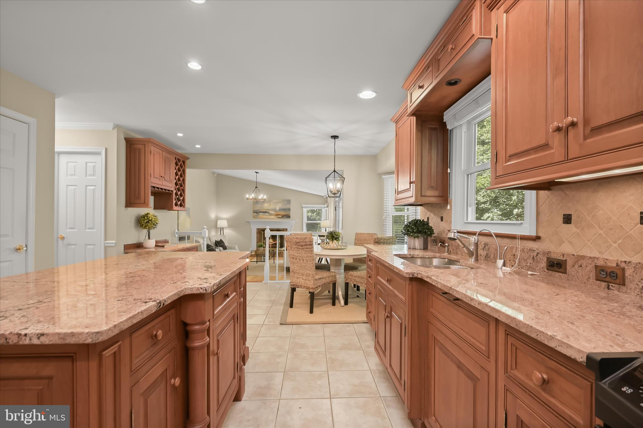 ANNAPOLIS LANDING - Residential