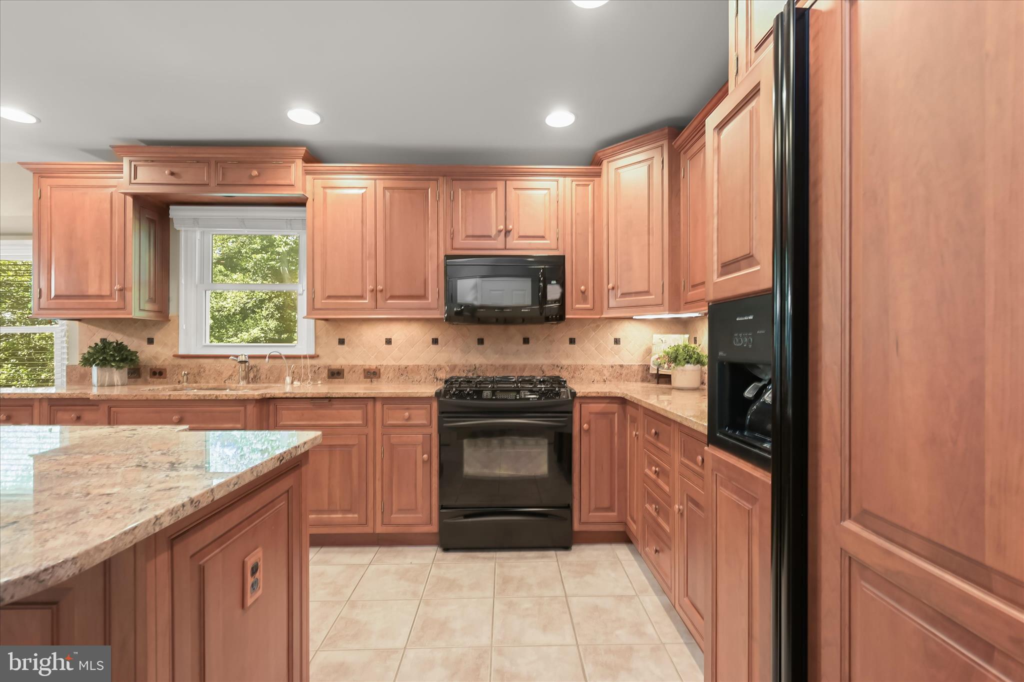 ANNAPOLIS LANDING - Residential