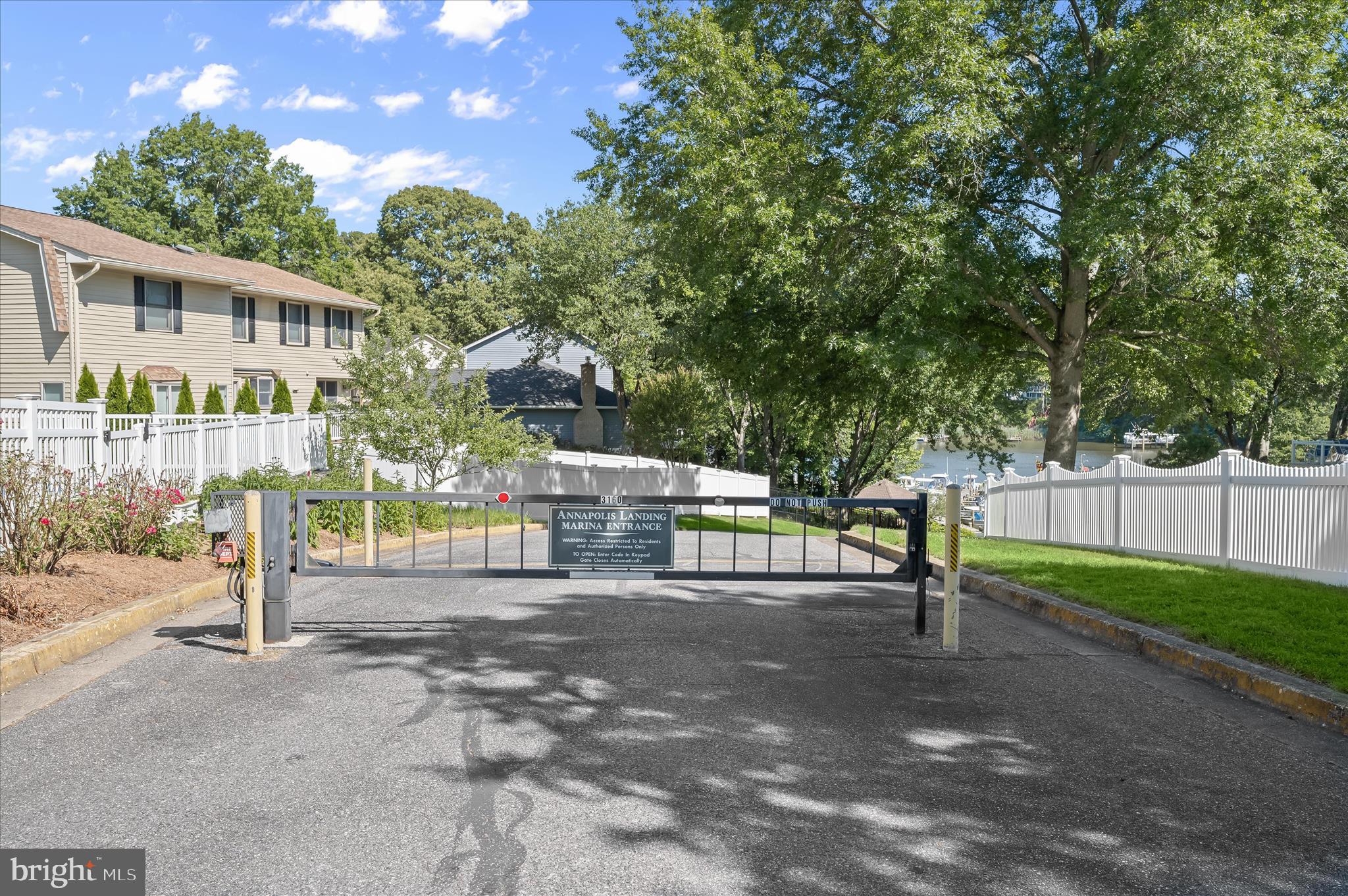 ANNAPOLIS LANDING - Residential