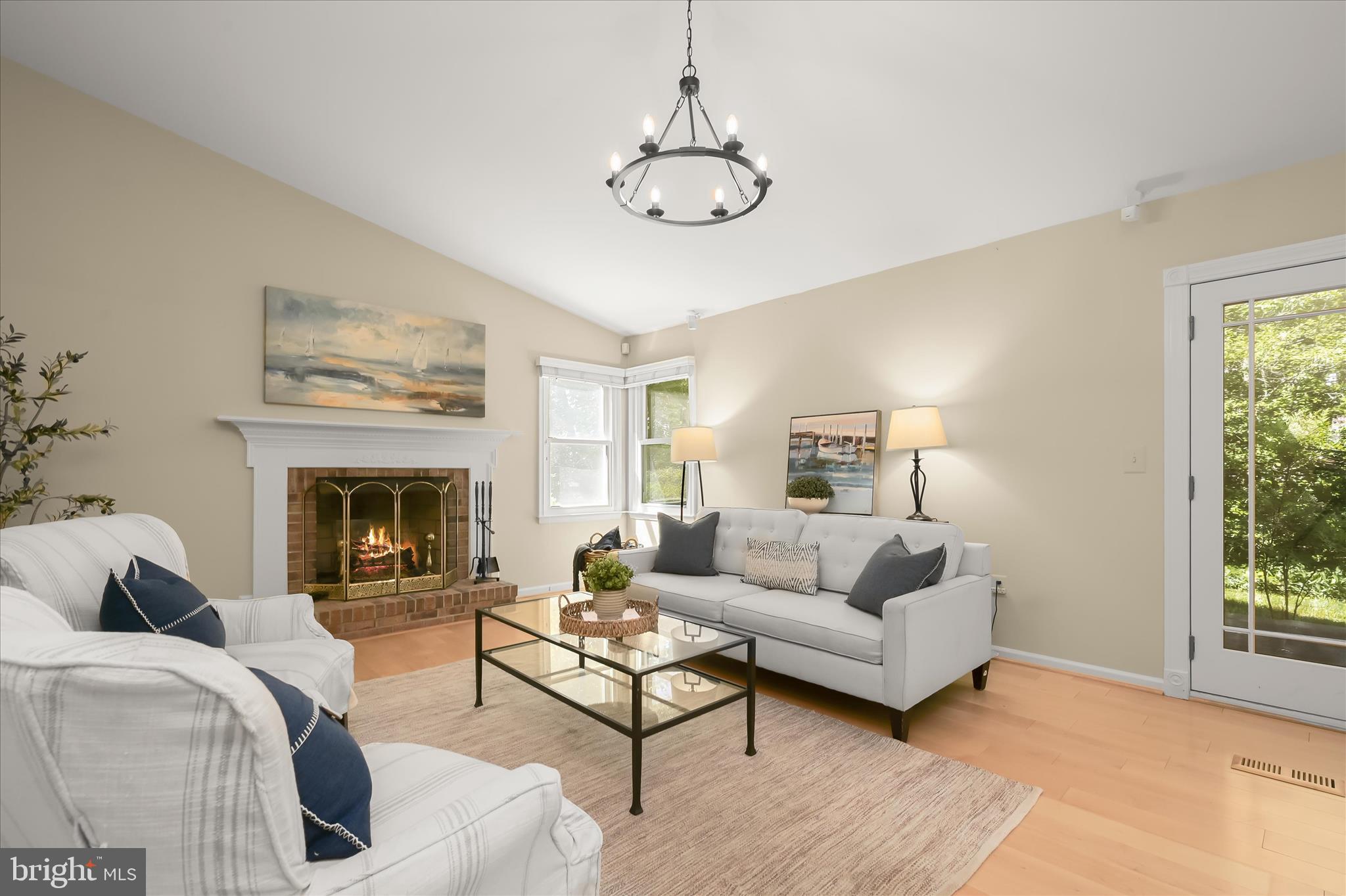 ANNAPOLIS LANDING - Residential