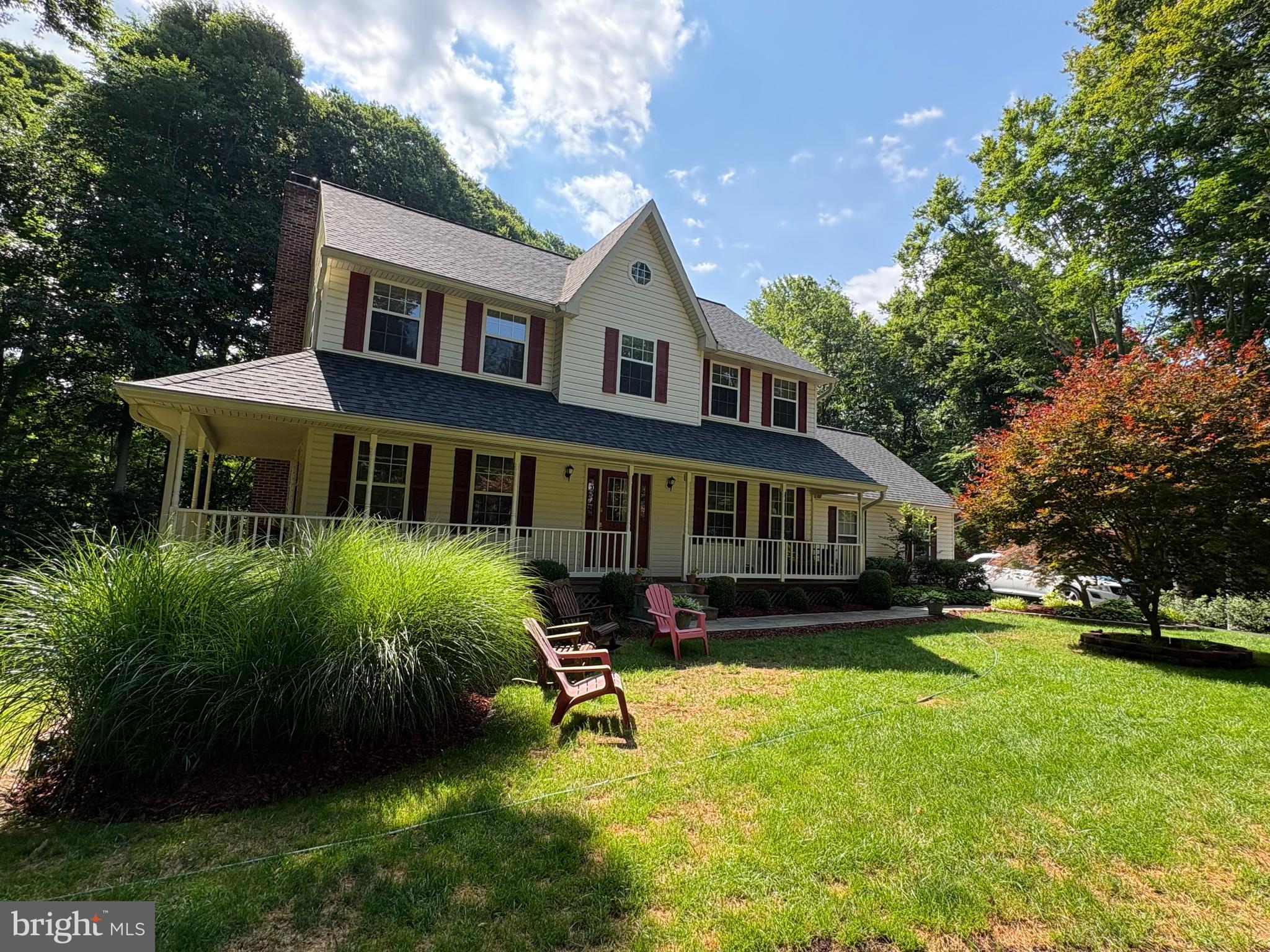 BREEZY KNOLL ESTATES - Residential