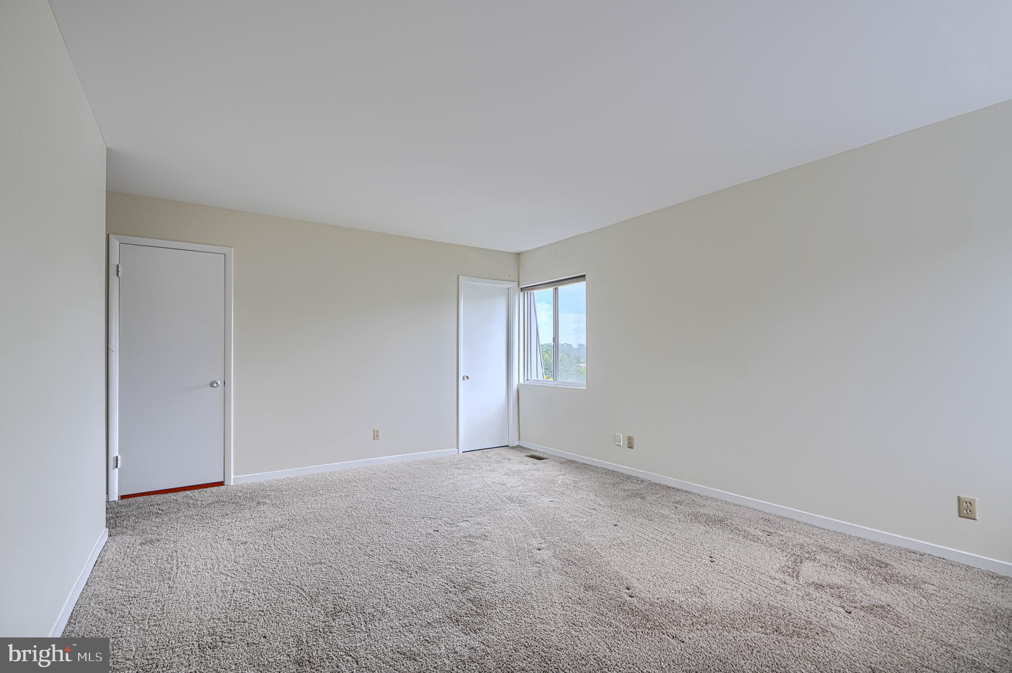 PIKESVILLE - Residential