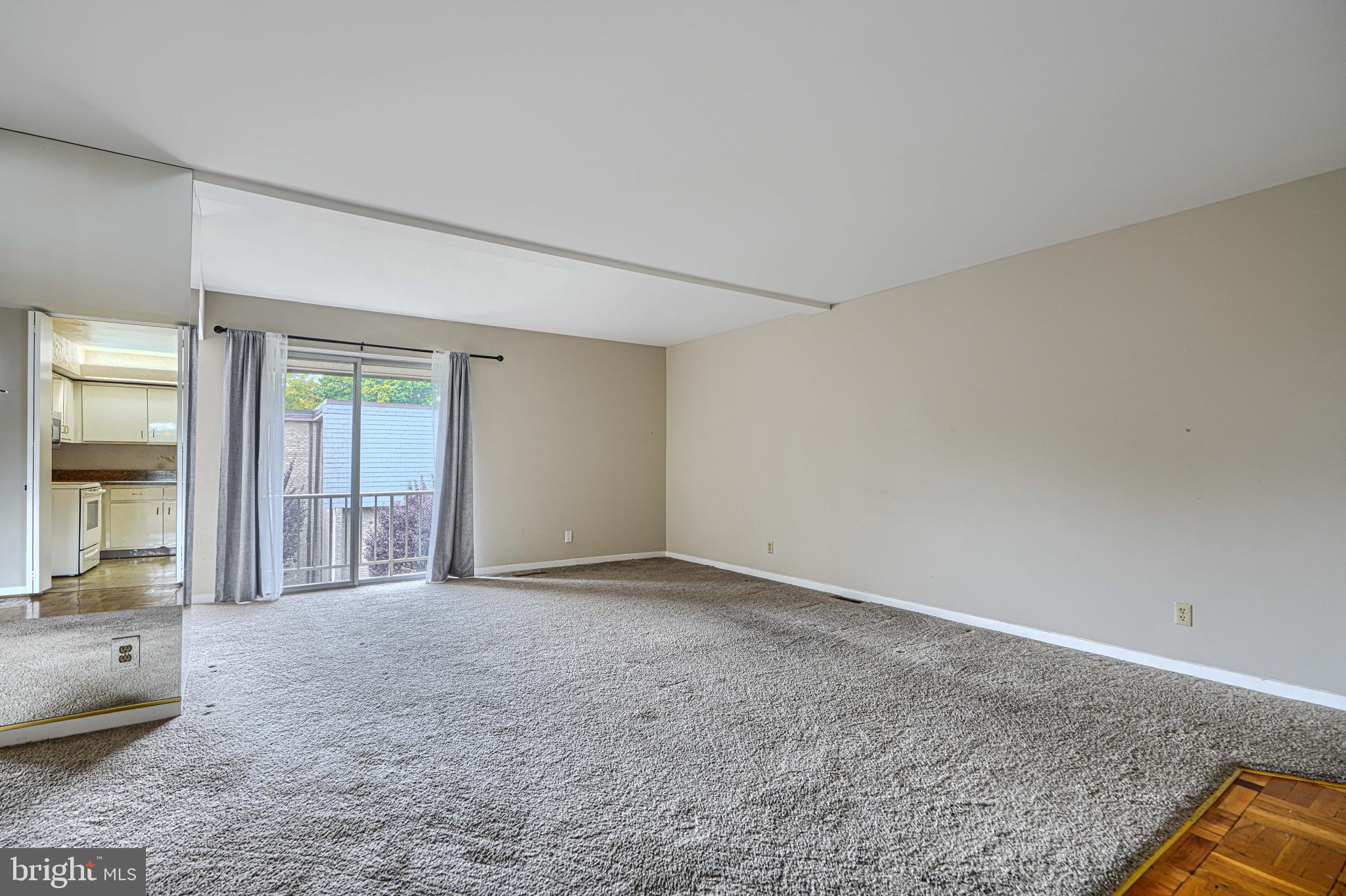 PIKESVILLE - Residential