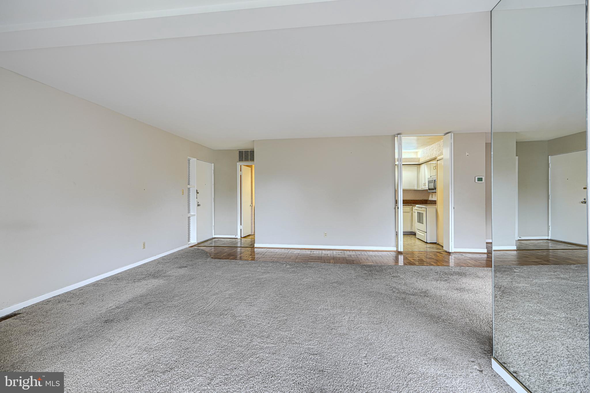 PIKESVILLE - Residential