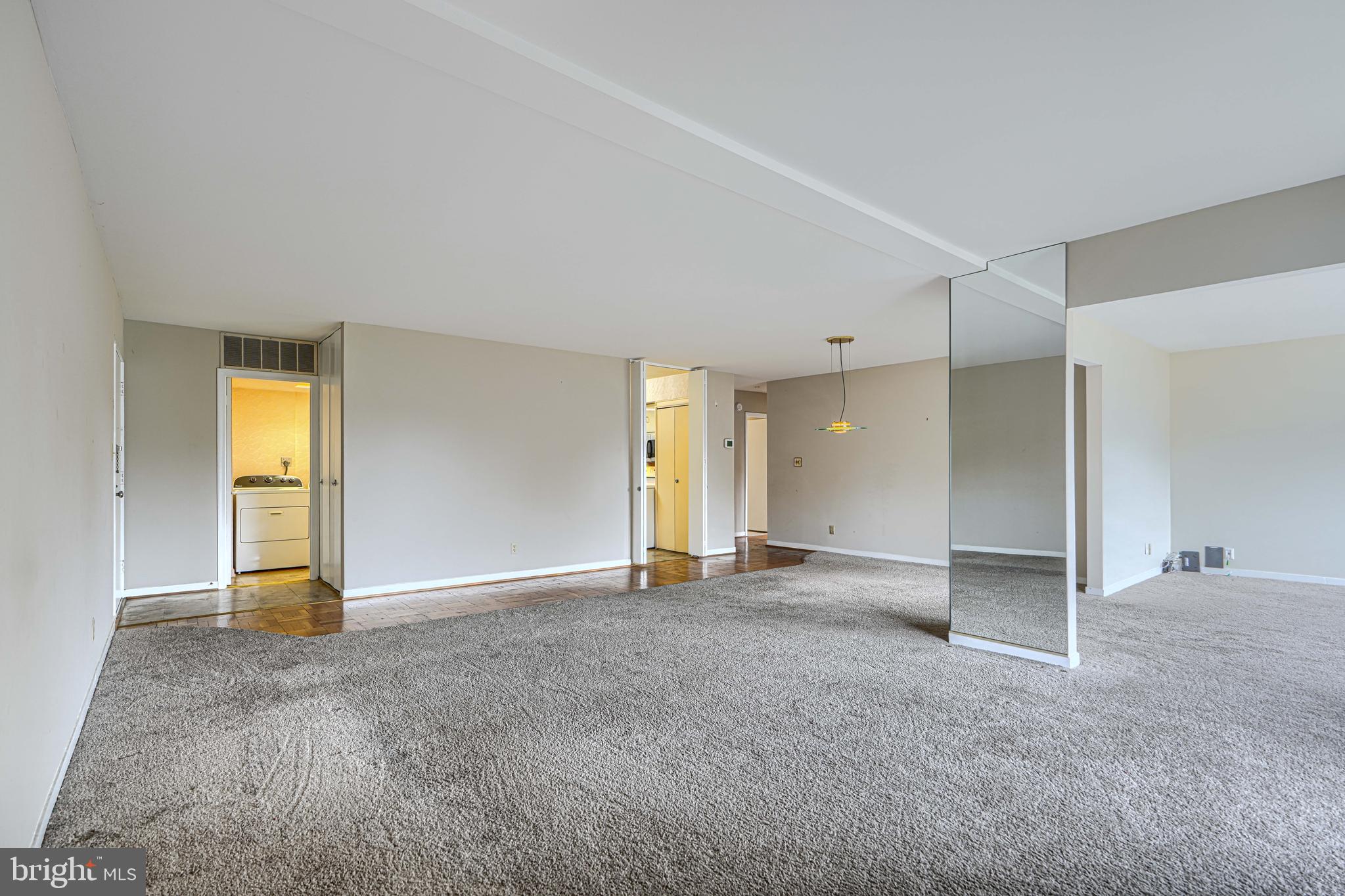 PIKESVILLE - Residential