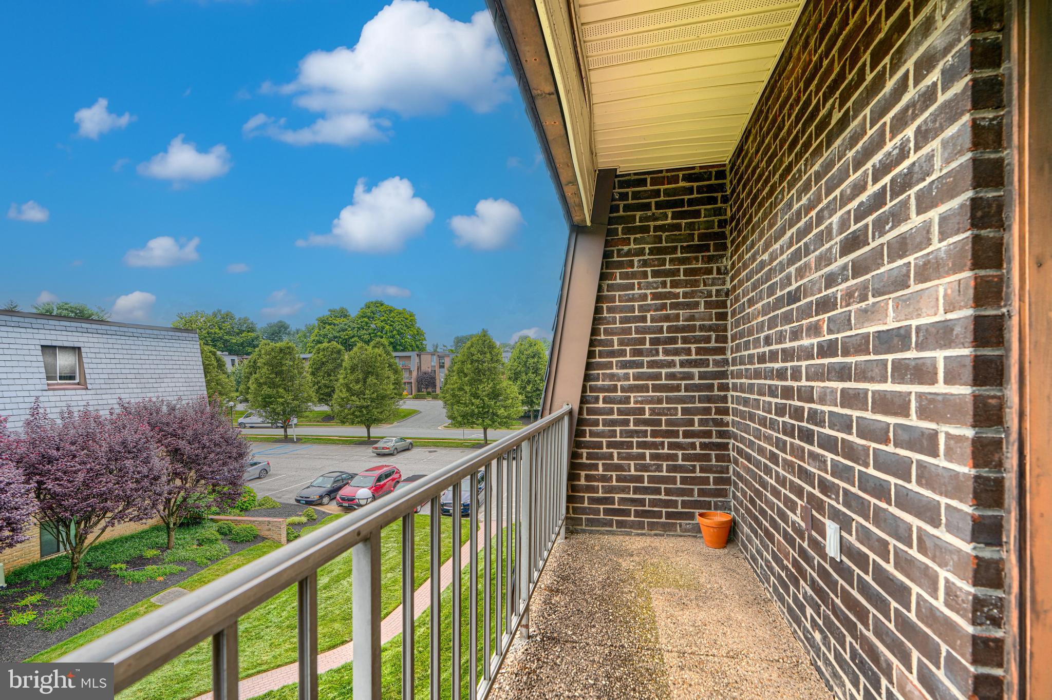 PIKESVILLE - Residential