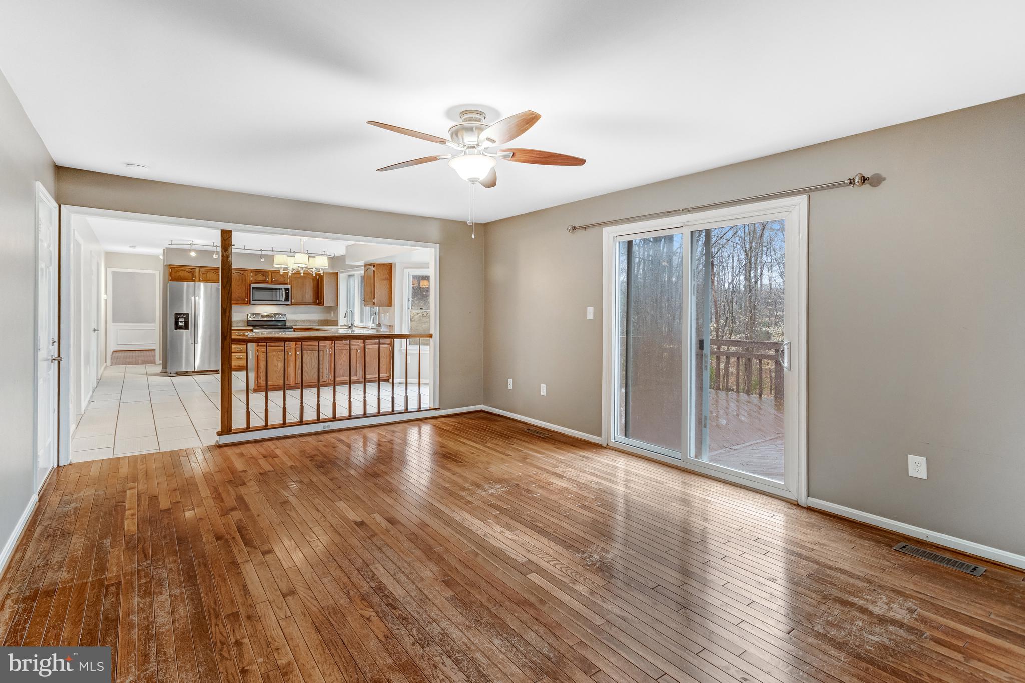 LAKE RIDGE - Residential Lease