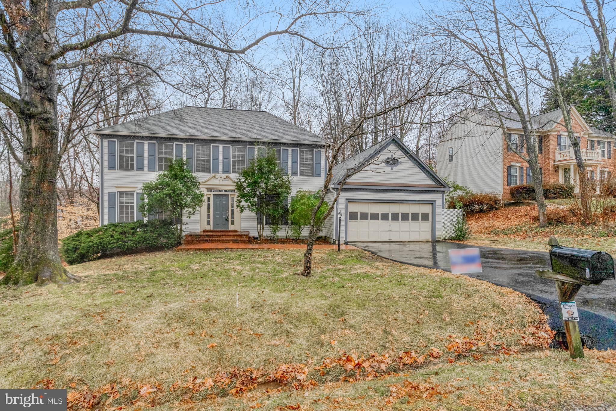 LAKE RIDGE - Residential Lease