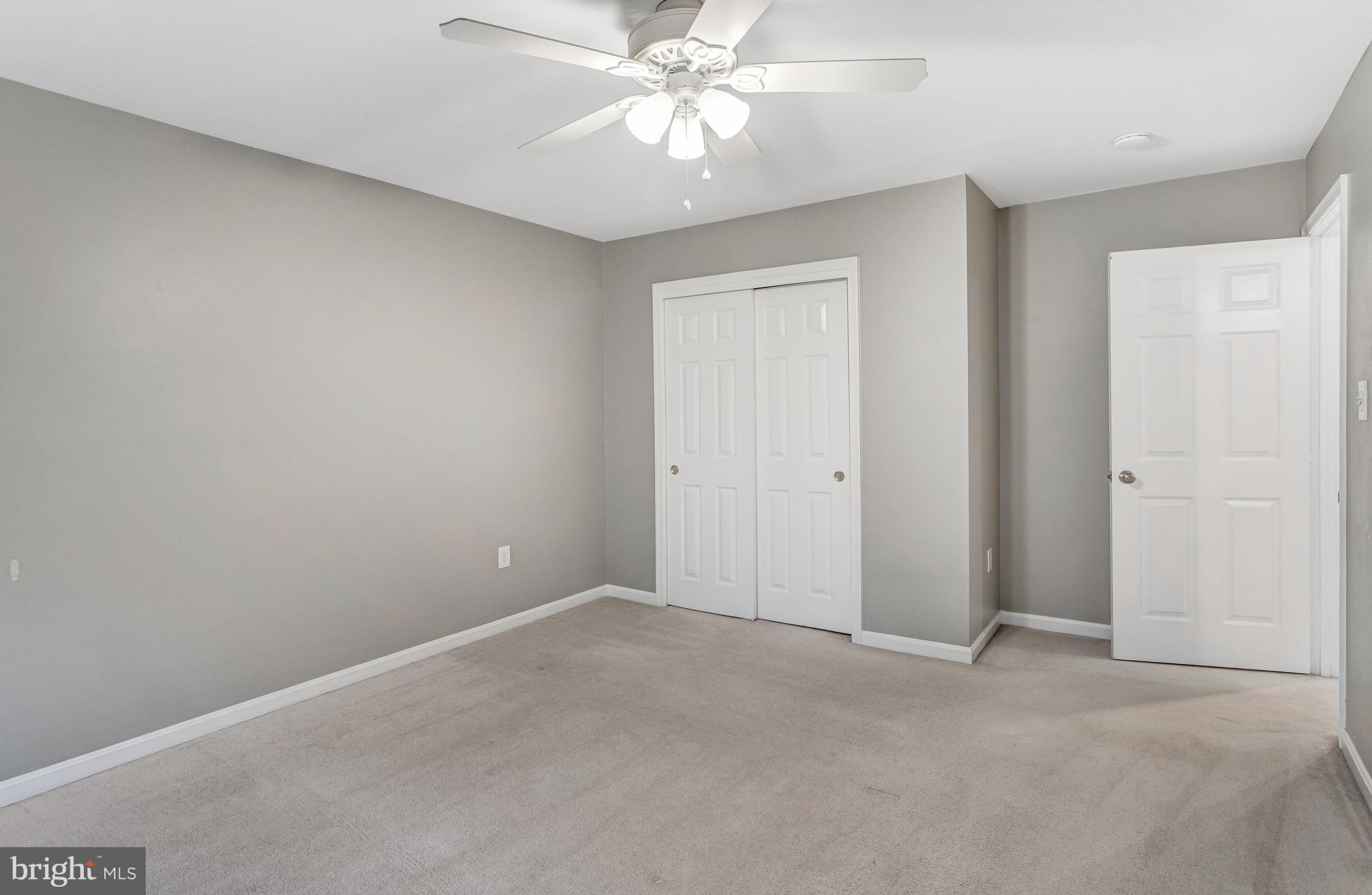 LAKE RIDGE - Residential Lease