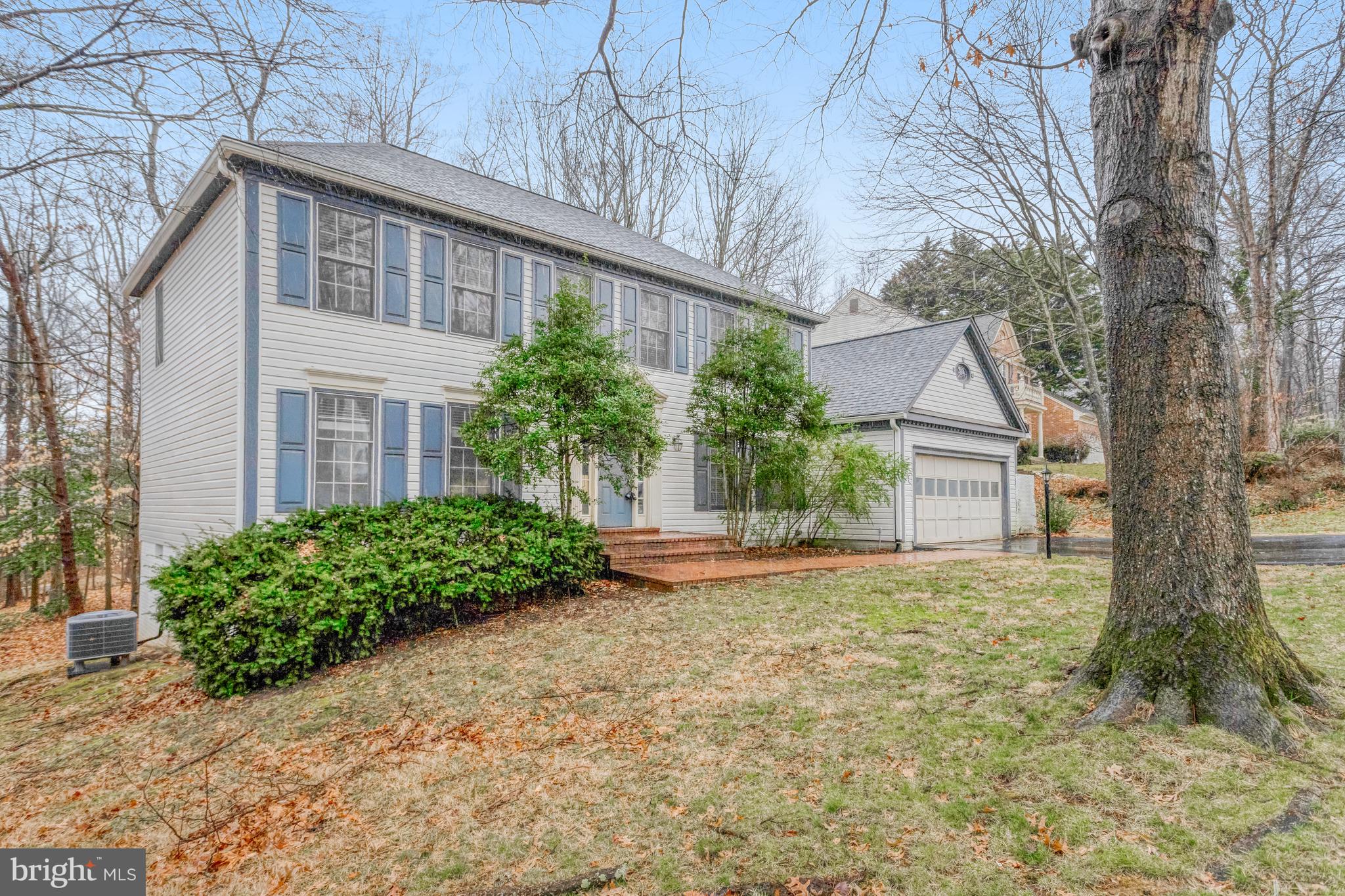 LAKE RIDGE - Residential Lease