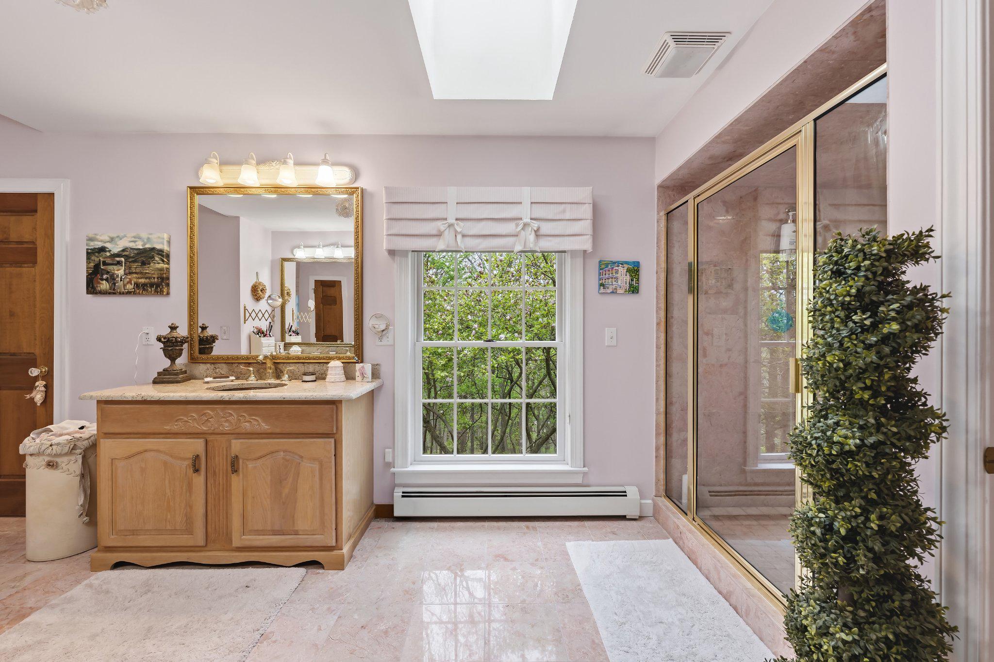 UPPER MACUNGIE - Residential