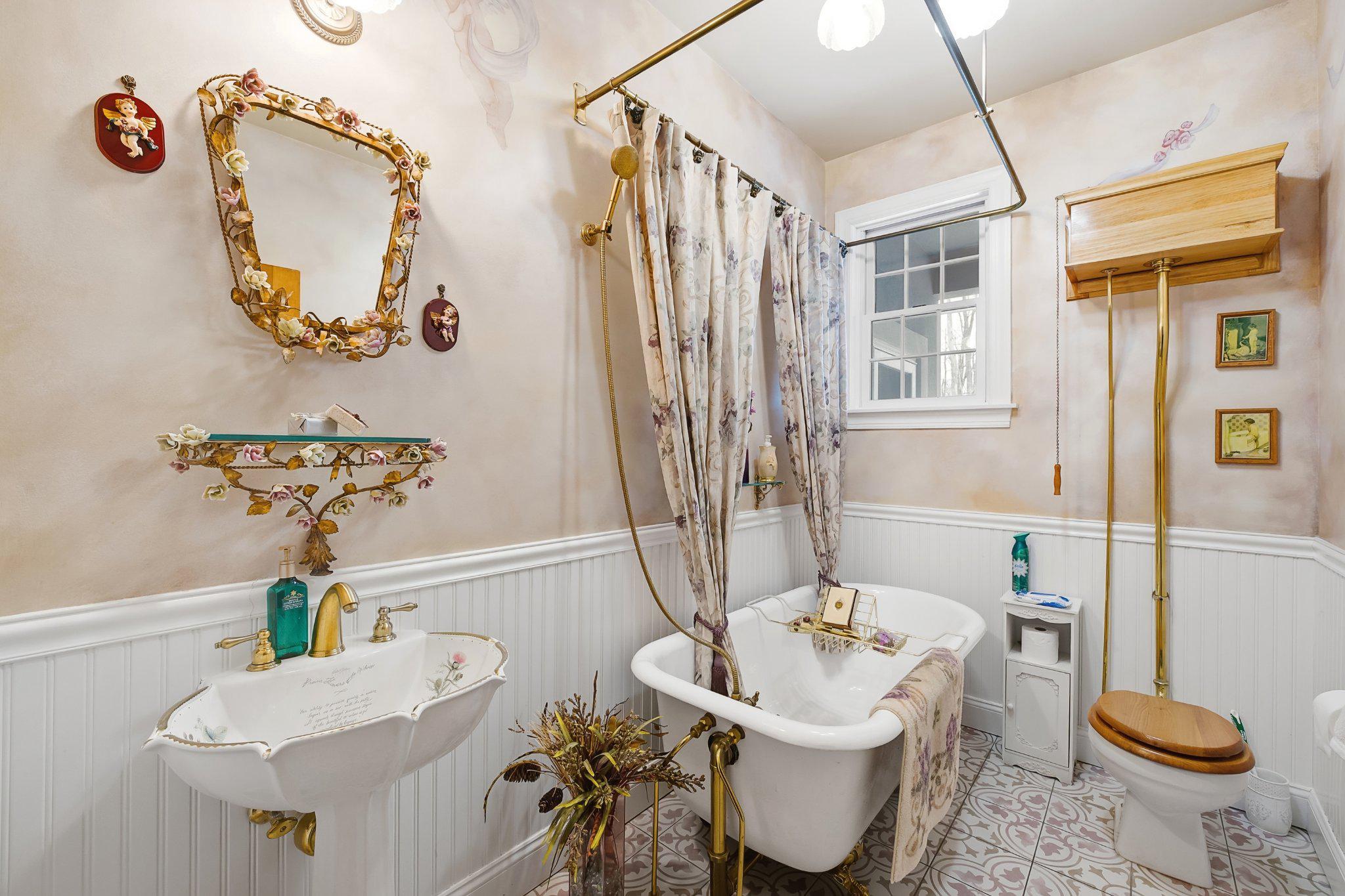 UPPER MACUNGIE - Residential