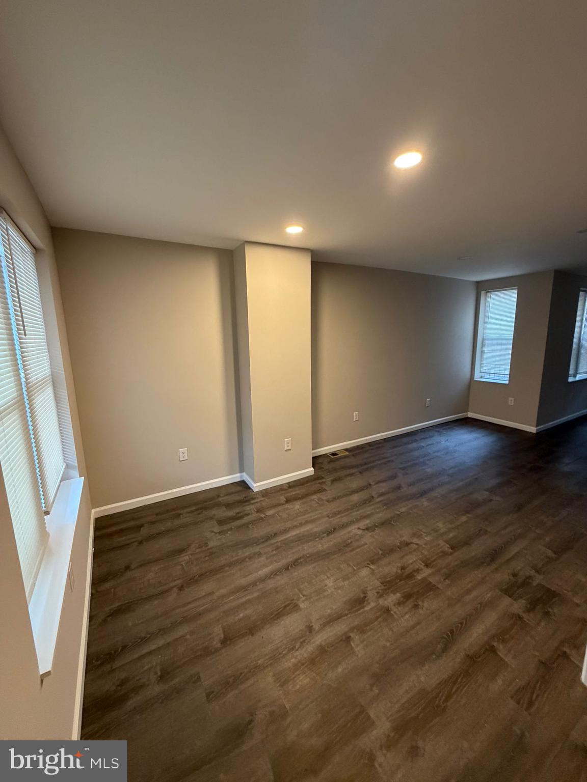 PHILADELPHIA - Residential