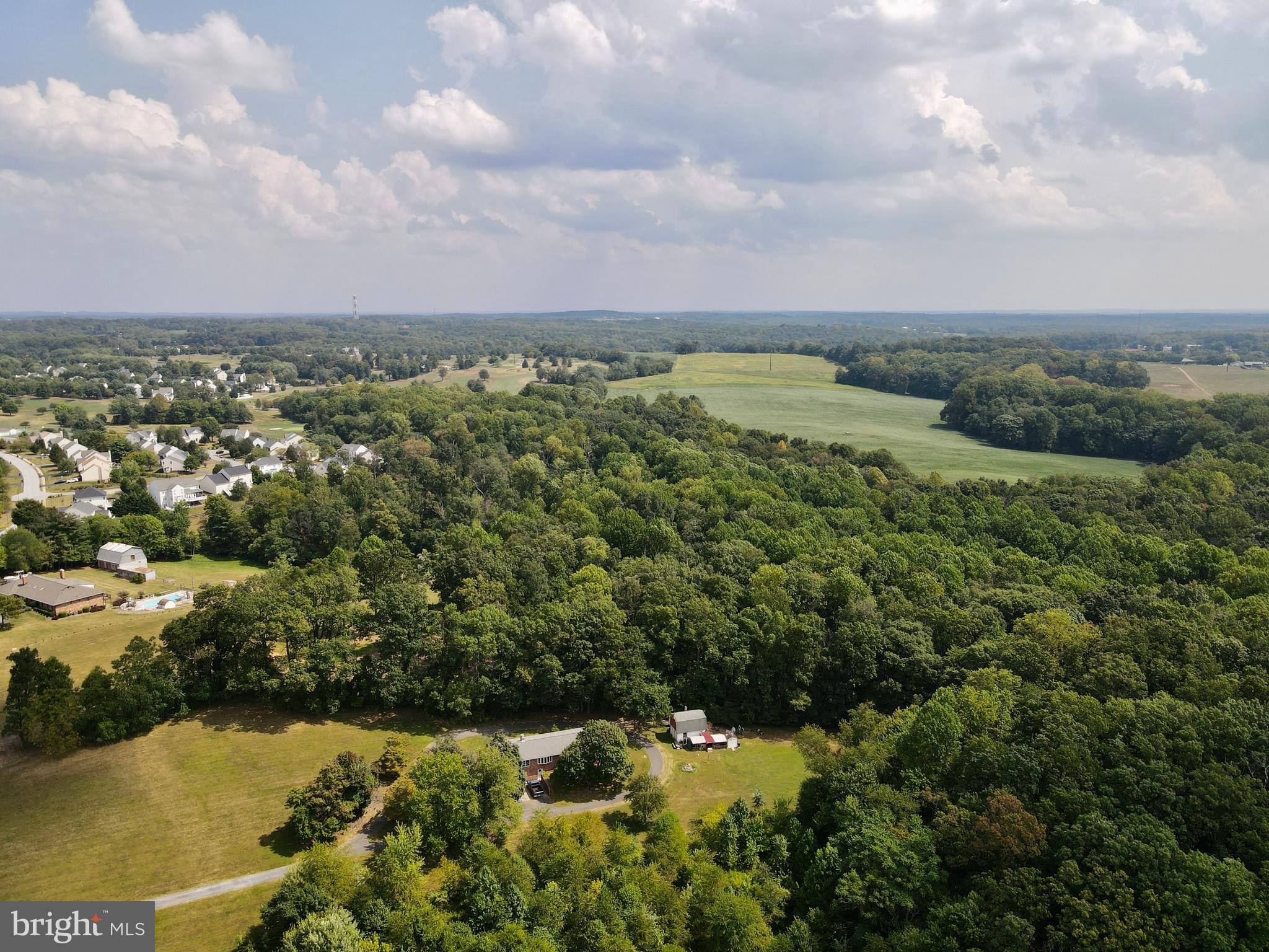 RATTLE RIDGE - Land