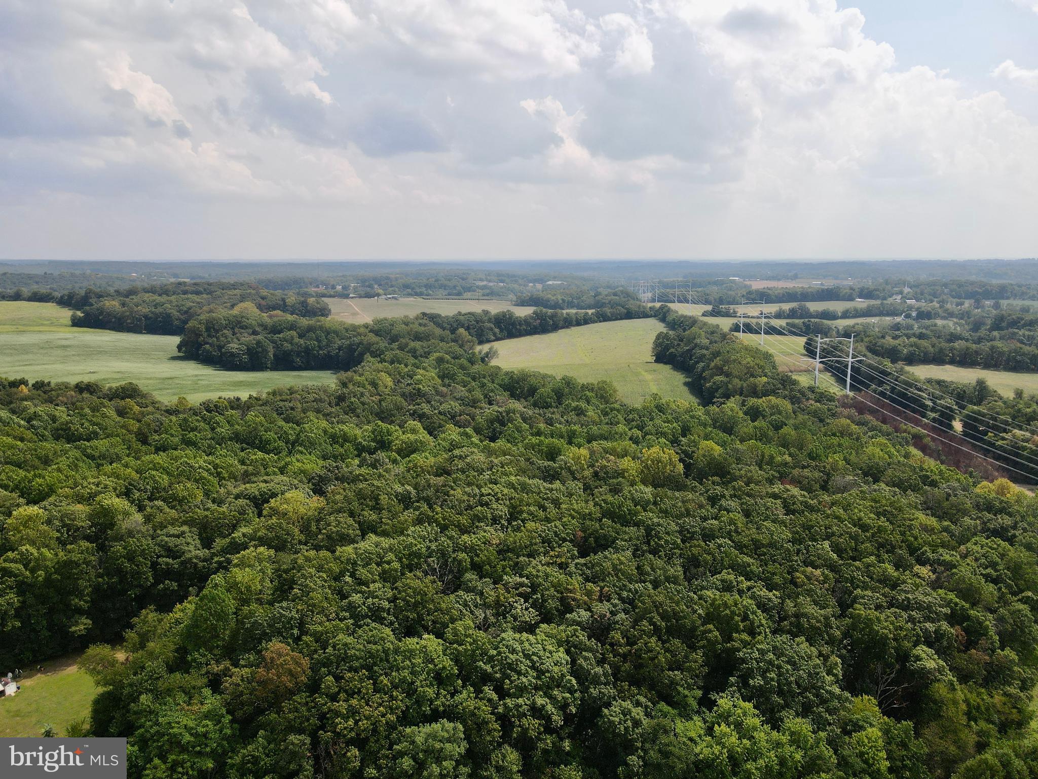 RATTLE RIDGE - Land