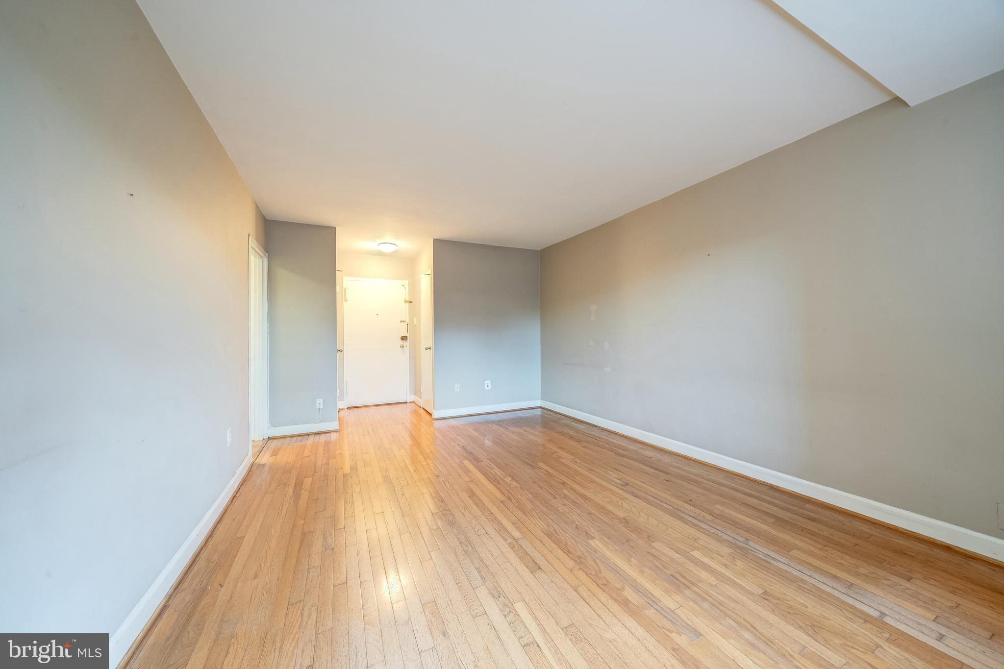 RIVER PLACE - Residential